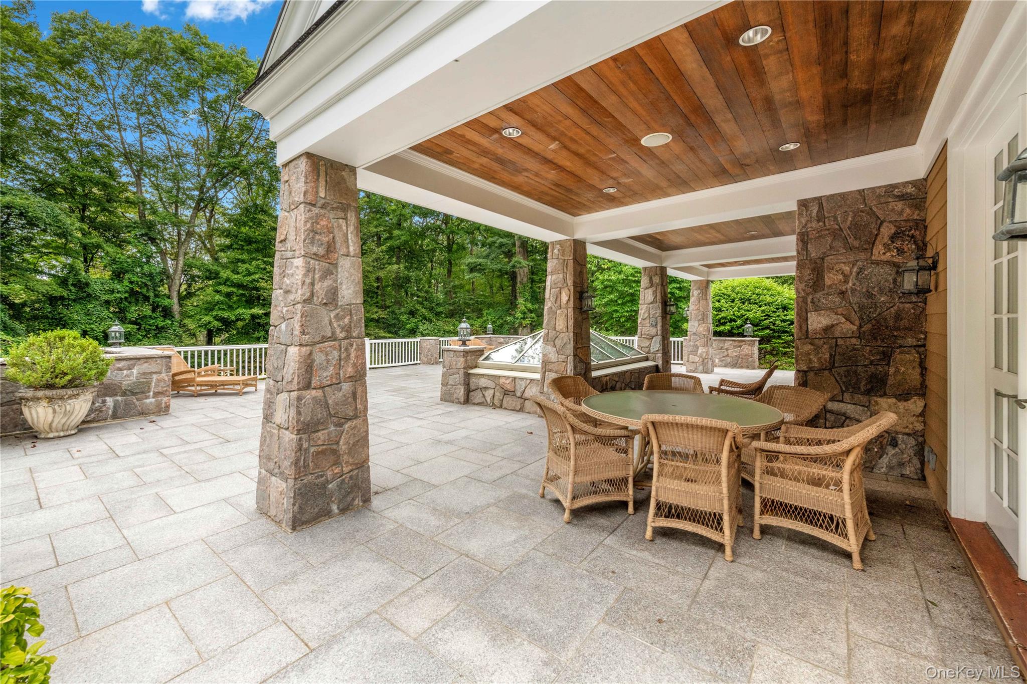 284 W Patent Road, Bedford, NY 10506