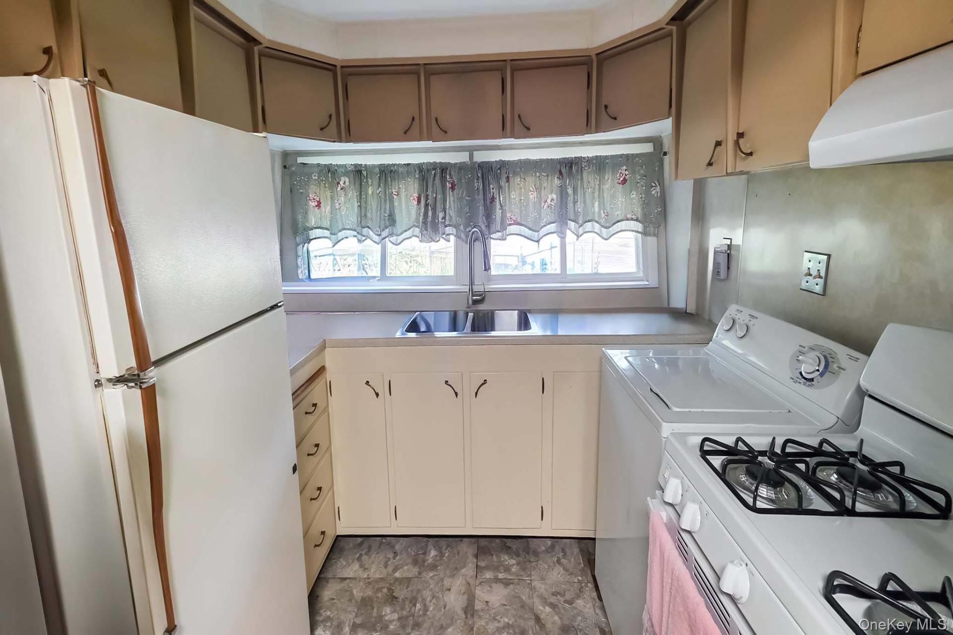 660 Northville Turnpike, Riverhead, NY 11901