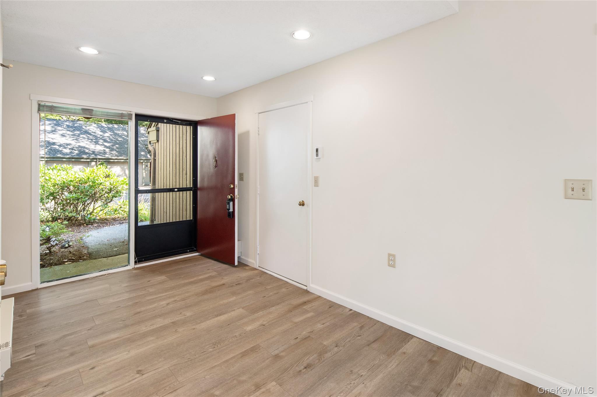 438 Heritage Hills # B, Somers, NY 10589