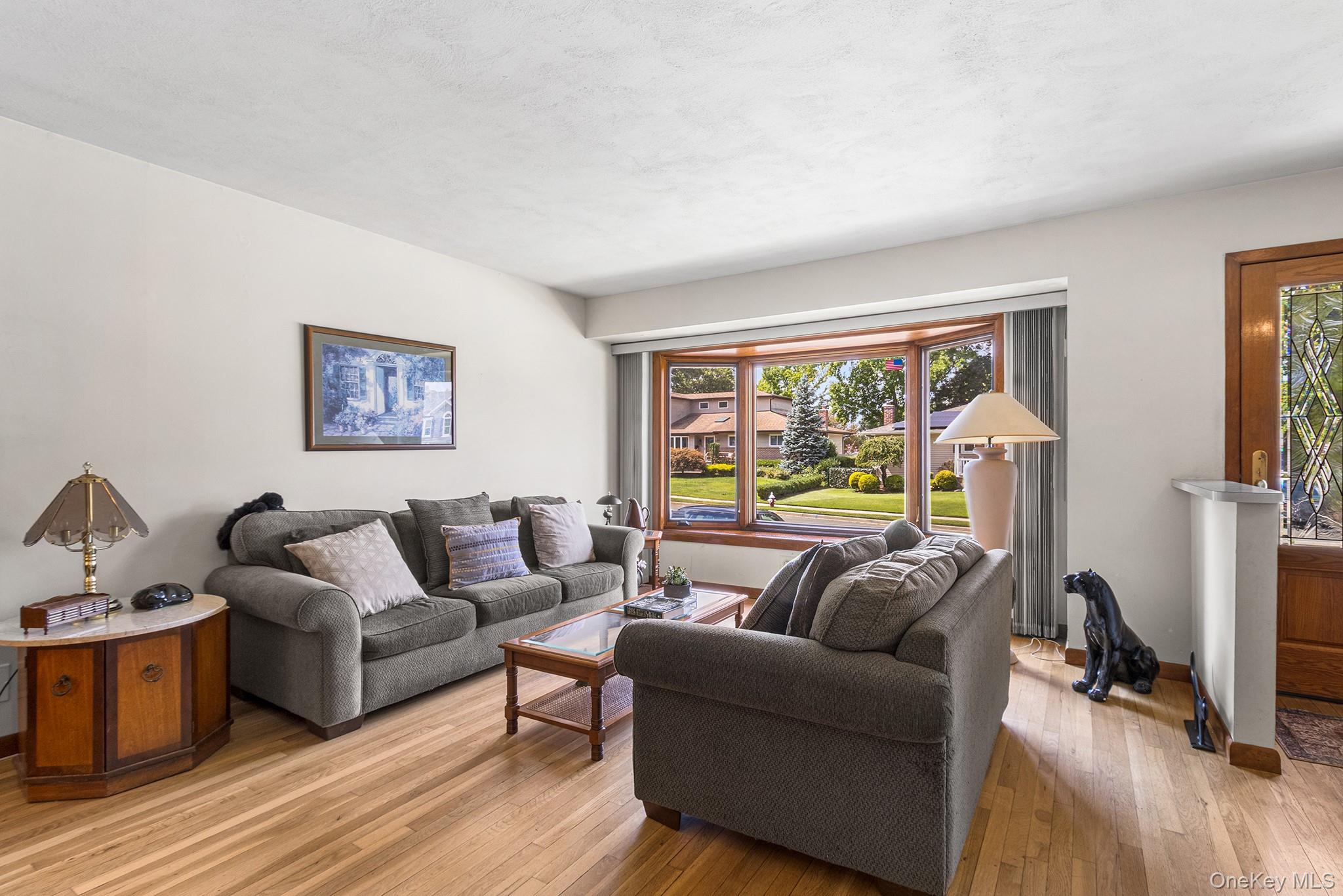 37 Beaumont Drive, Plainview, NY 11803