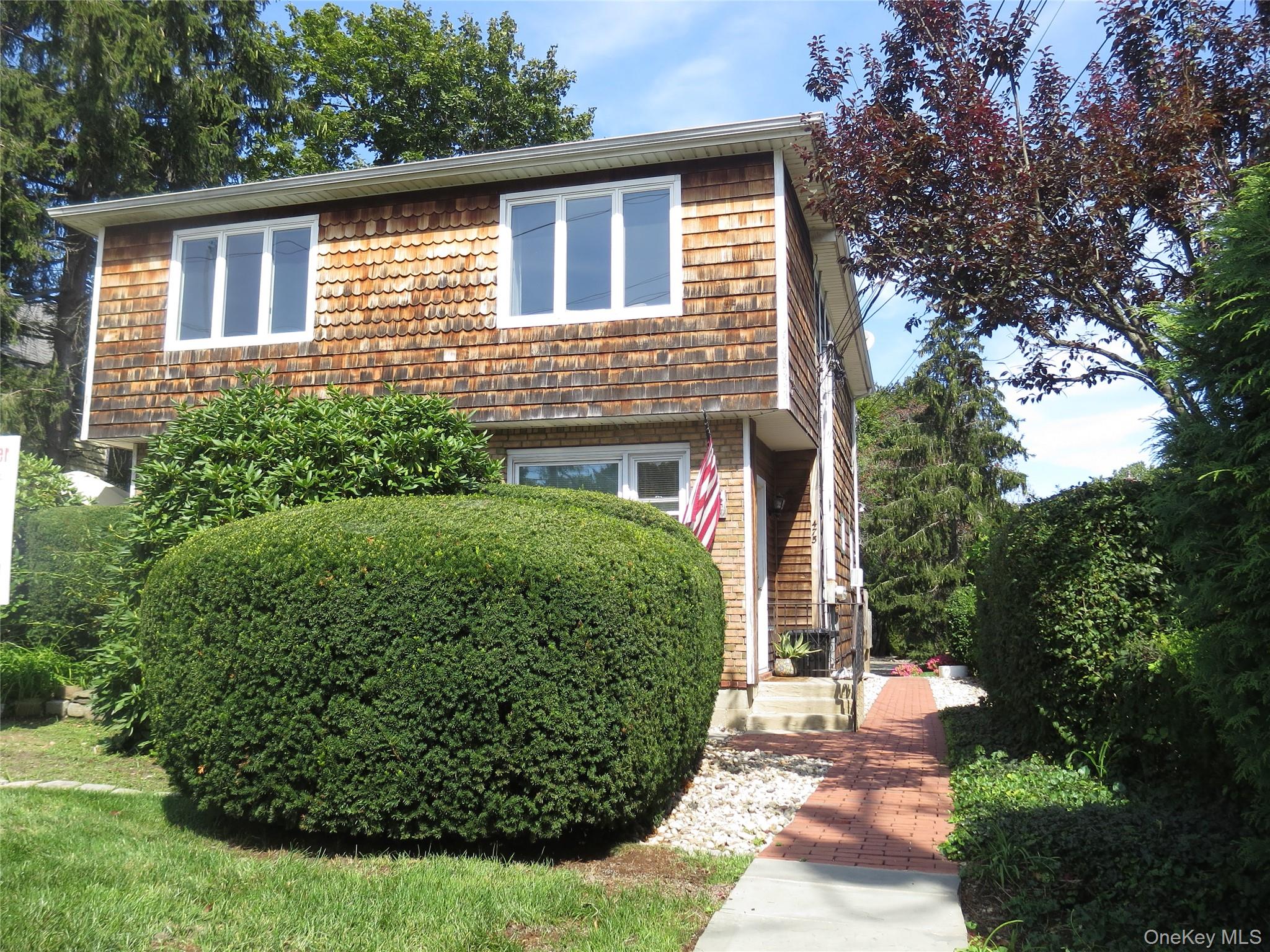 475 main Street # upper right side, Northport, NY 11768