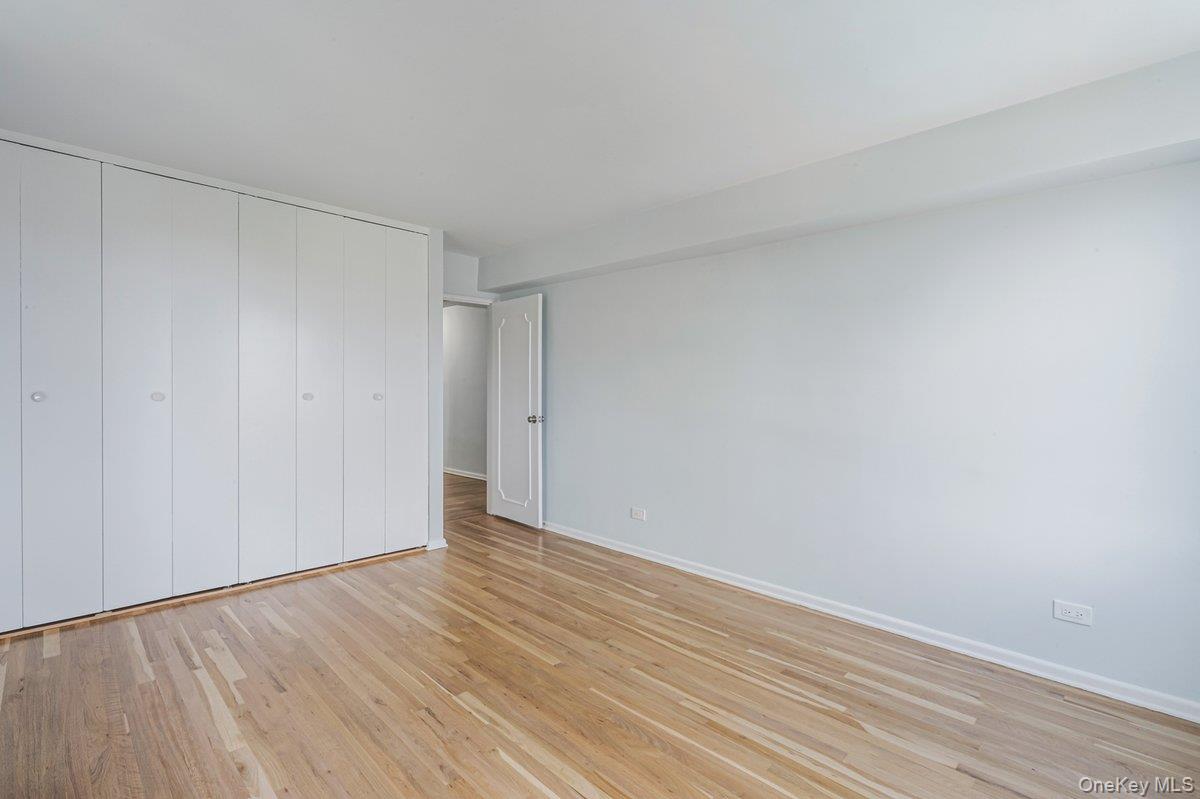 23-20 Bell Boulevard # 5F, Bayside, NY 11360