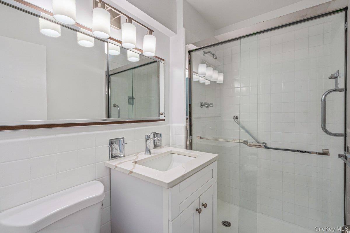 23-20 Bell Boulevard # 5F, Bayside, NY 11360