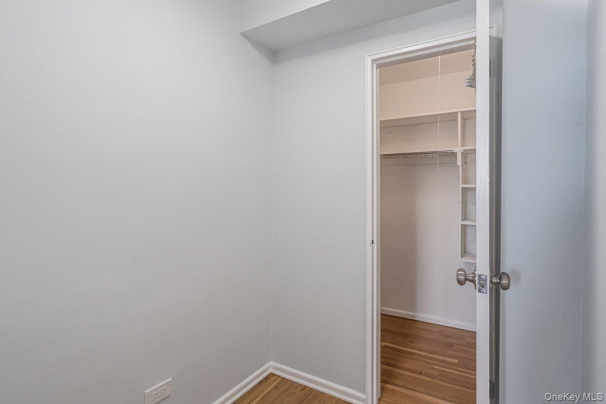 23-20 Bell Boulevard # 5F, Bayside, NY 11360