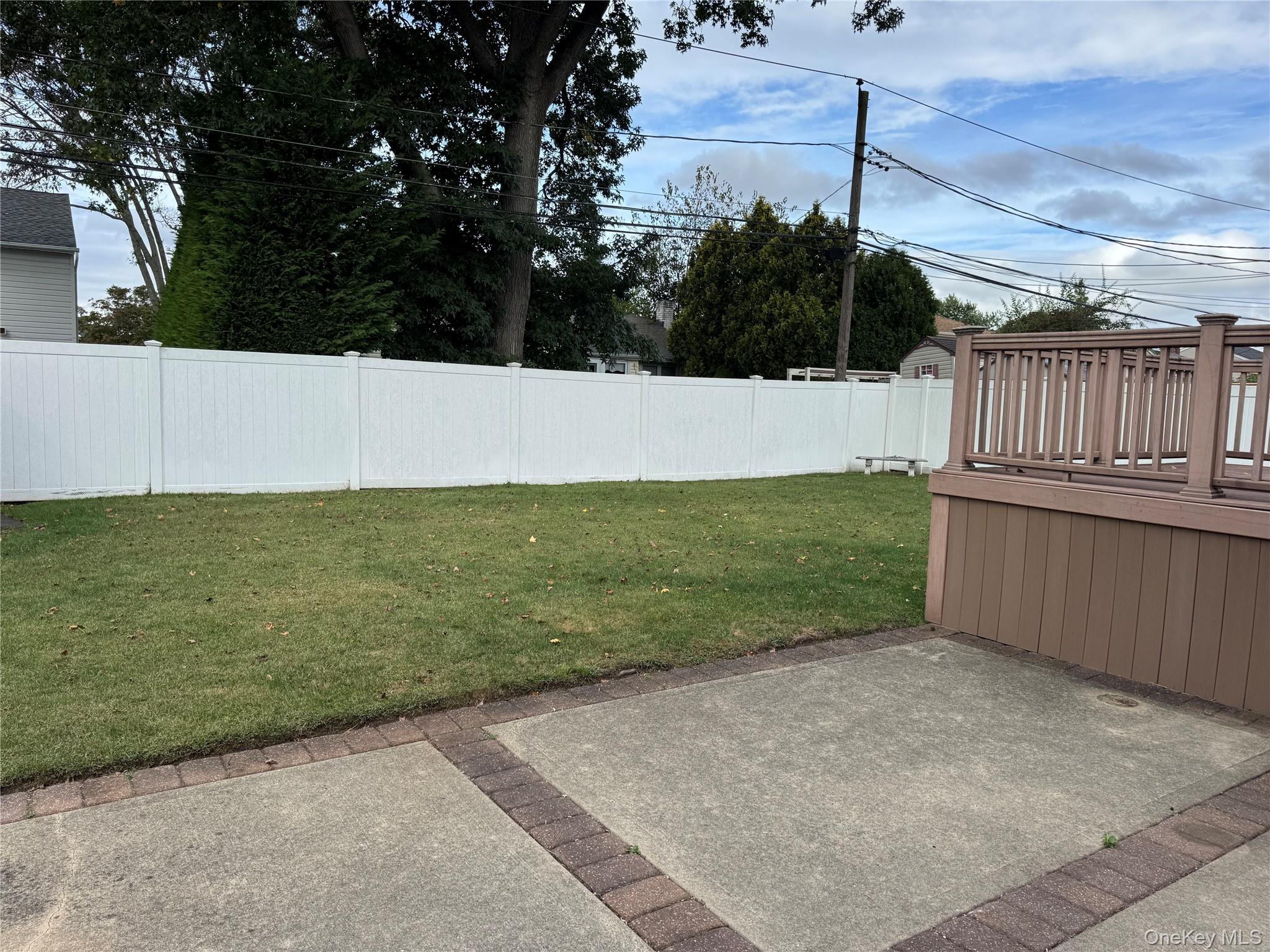 24 Patricia Lane, Syosset, NY 11791