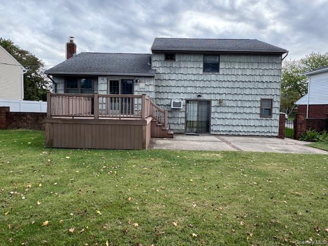 24 Patricia Lane, Syosset, NY 11791