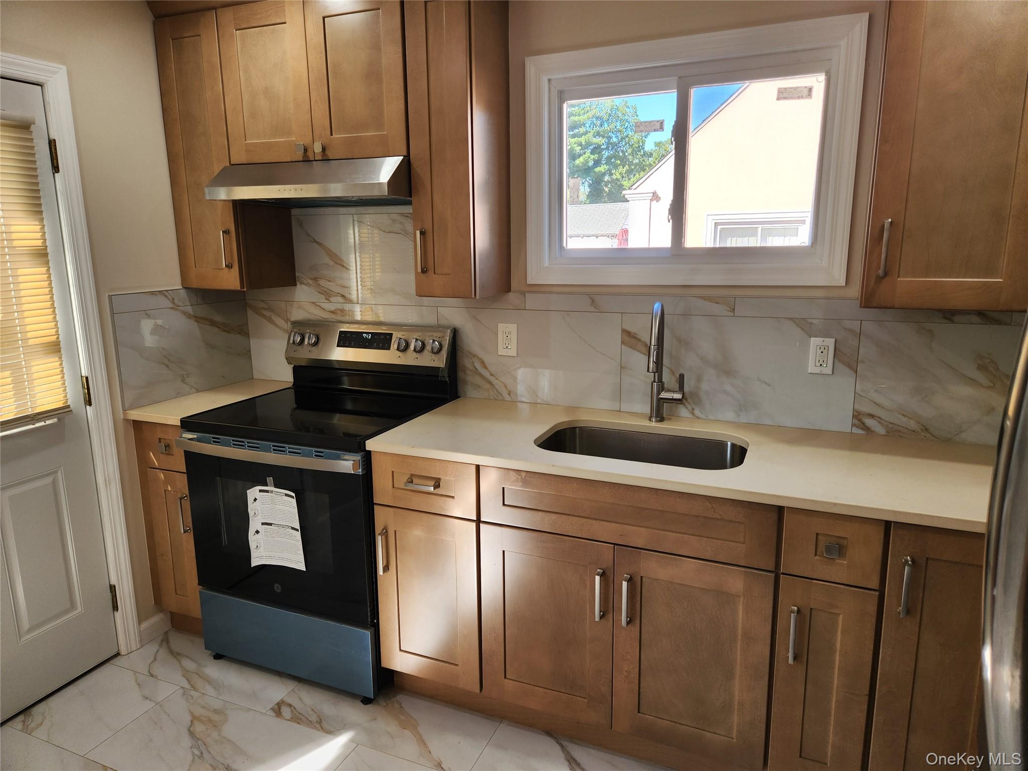 419 Coolidge Avenue, Rockville Centre, NY 11570