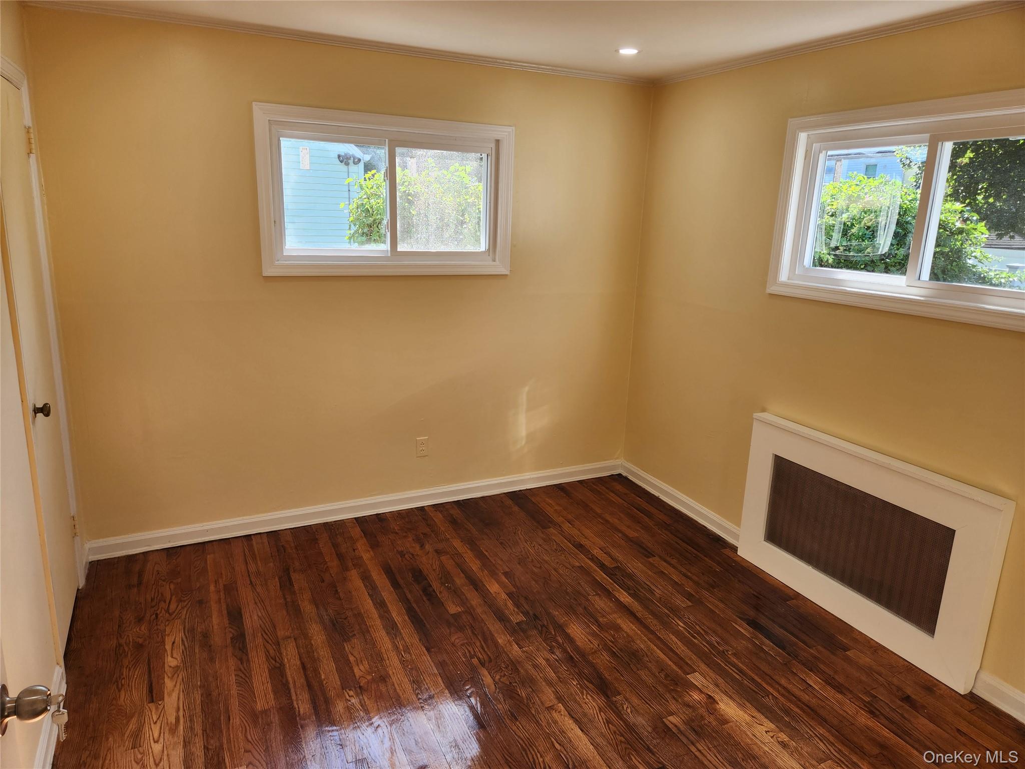 419 Coolidge Avenue, Rockville Centre, NY 11570