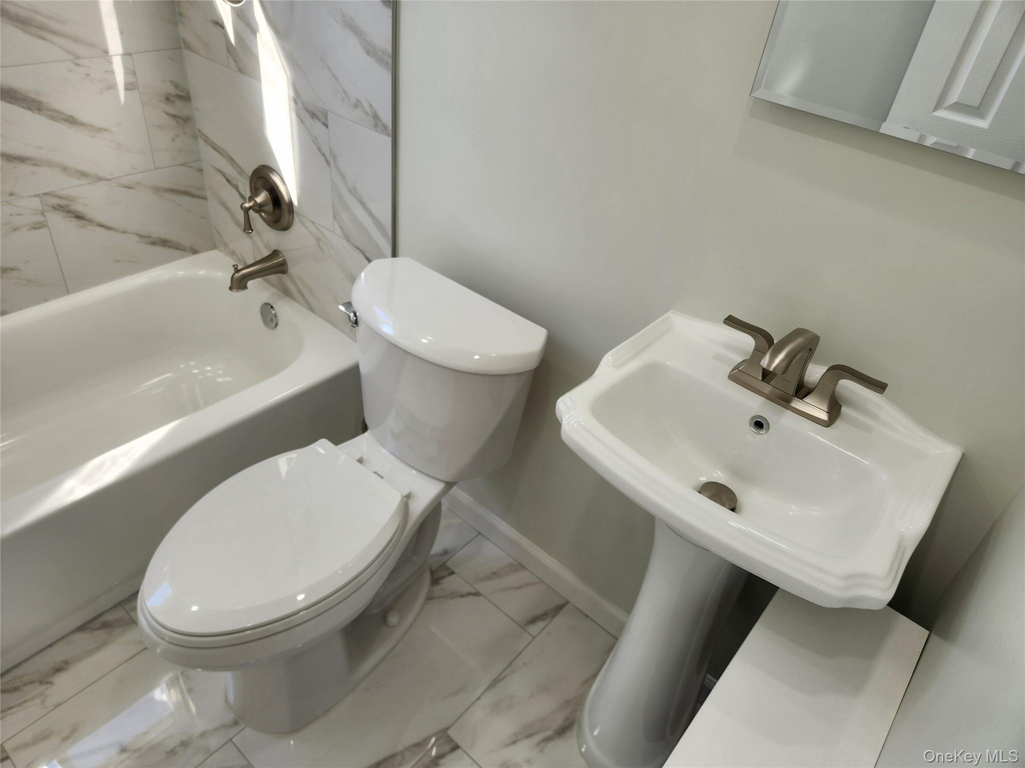 419 Coolidge Avenue, Rockville Centre, NY 11570