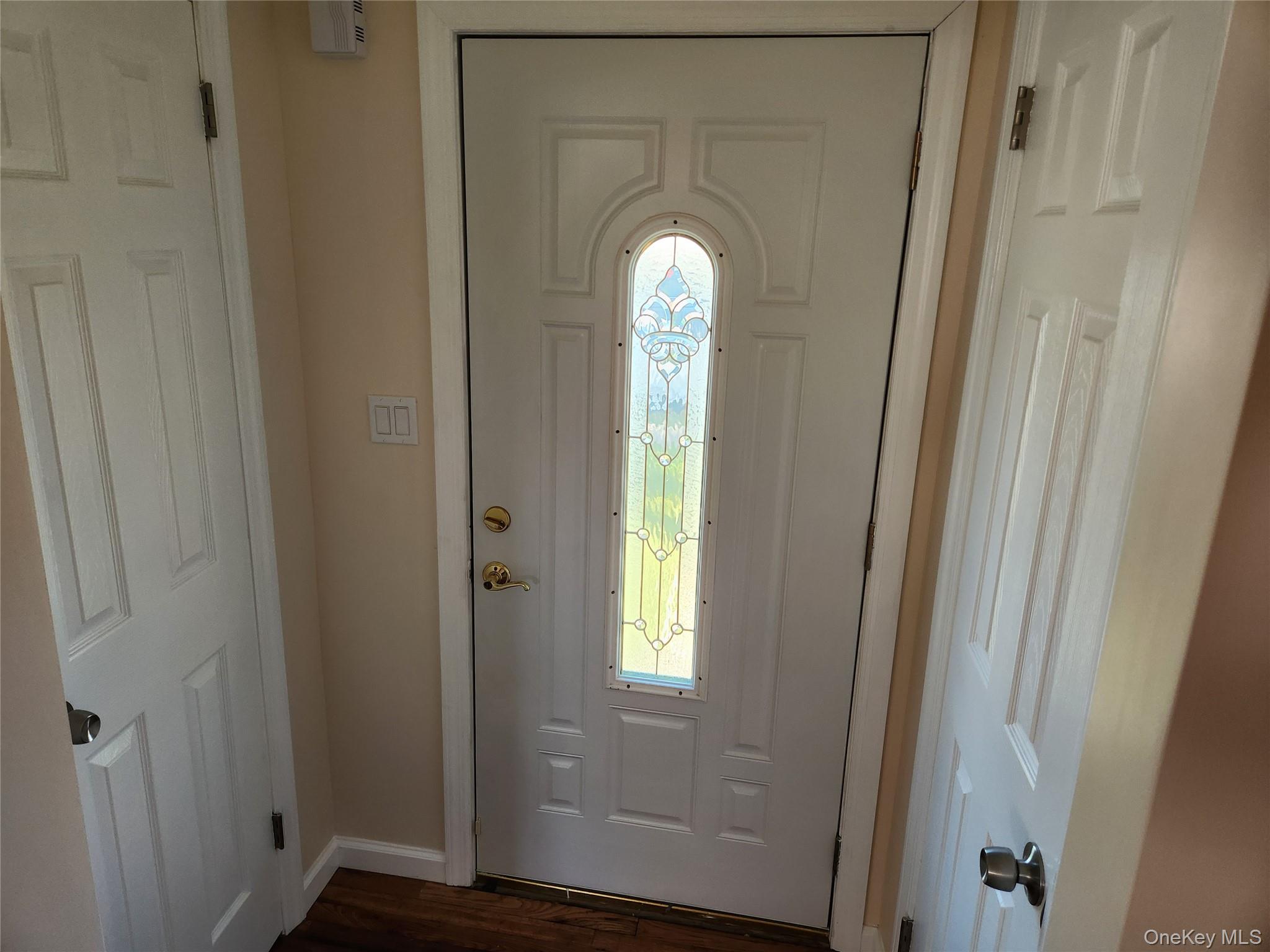 419 Coolidge Avenue, Rockville Centre, NY 11570