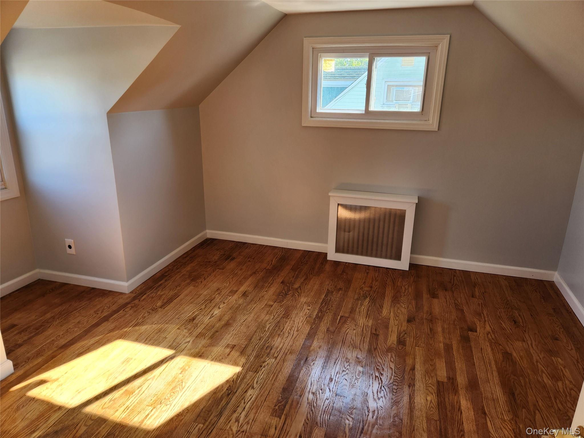 419 Coolidge Avenue, Rockville Centre, NY 11570