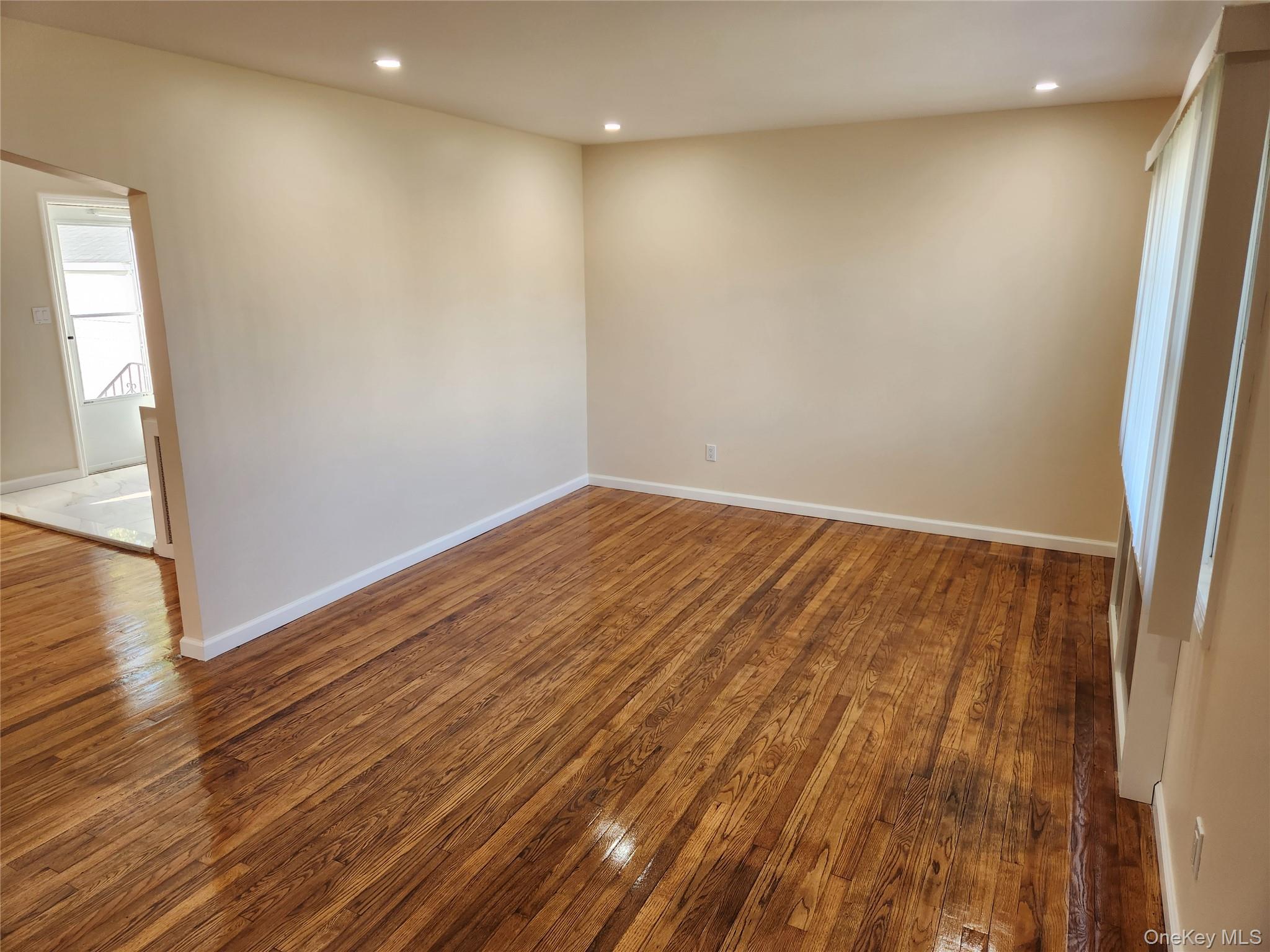 419 Coolidge Avenue, Rockville Centre, NY 11570