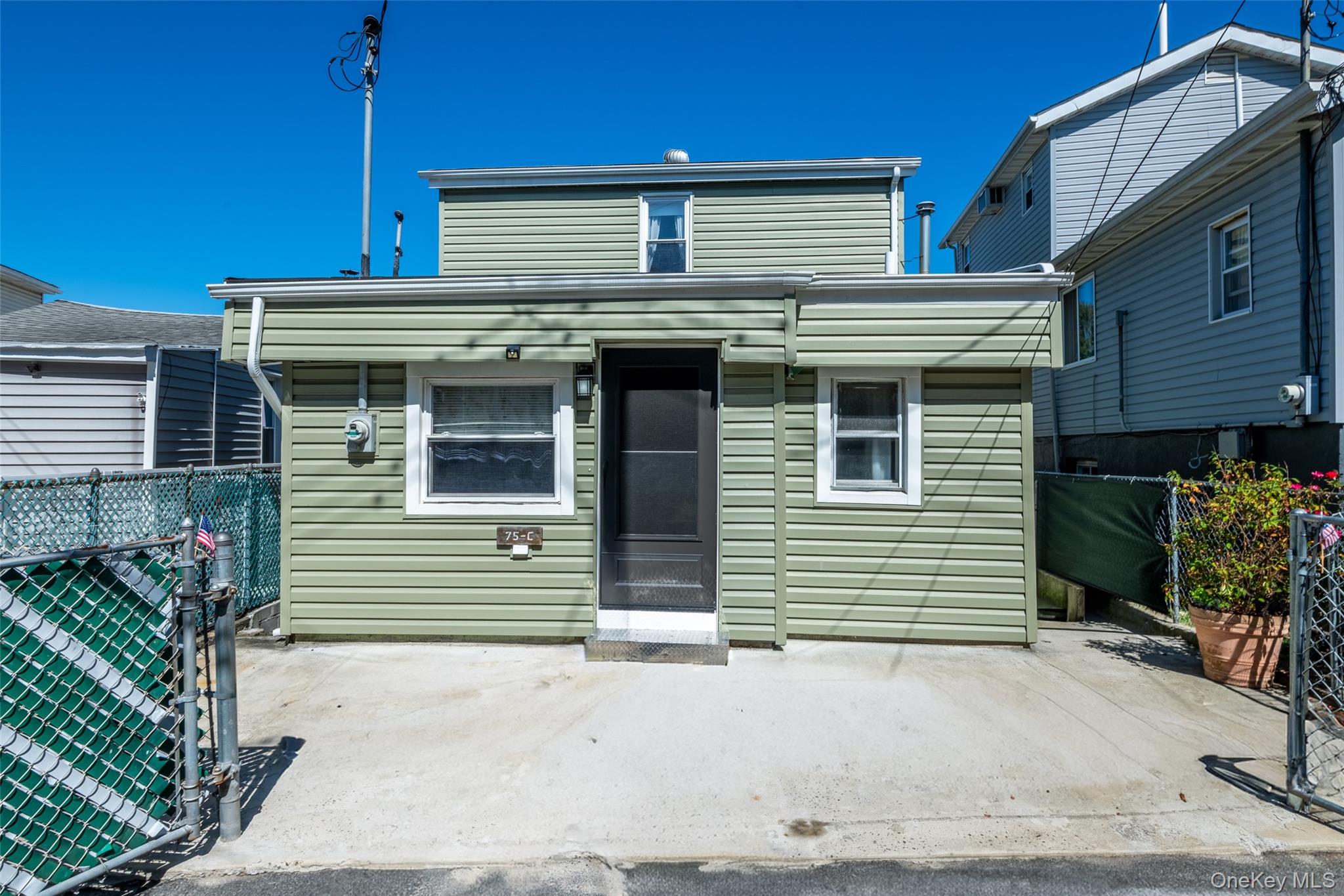 75 C Edgewater Park Edgewater Park # 75C, Bronx, NY 10465