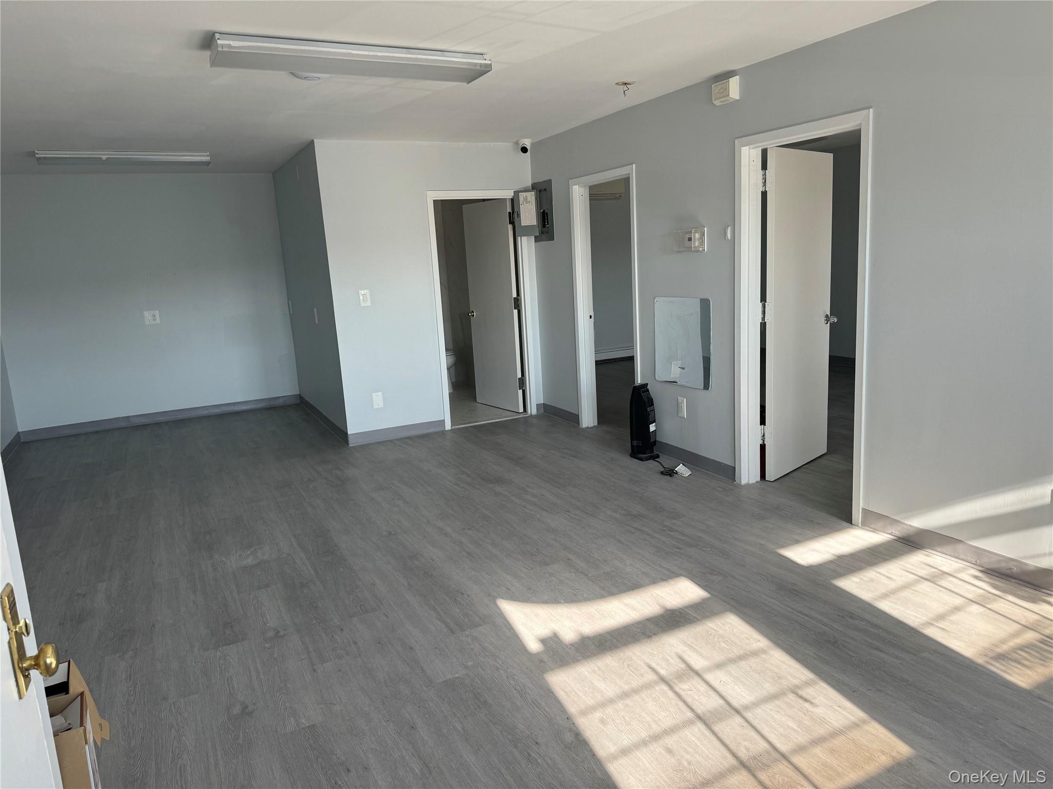 8866 Myrtle Avenue, Glendale, NY 11385