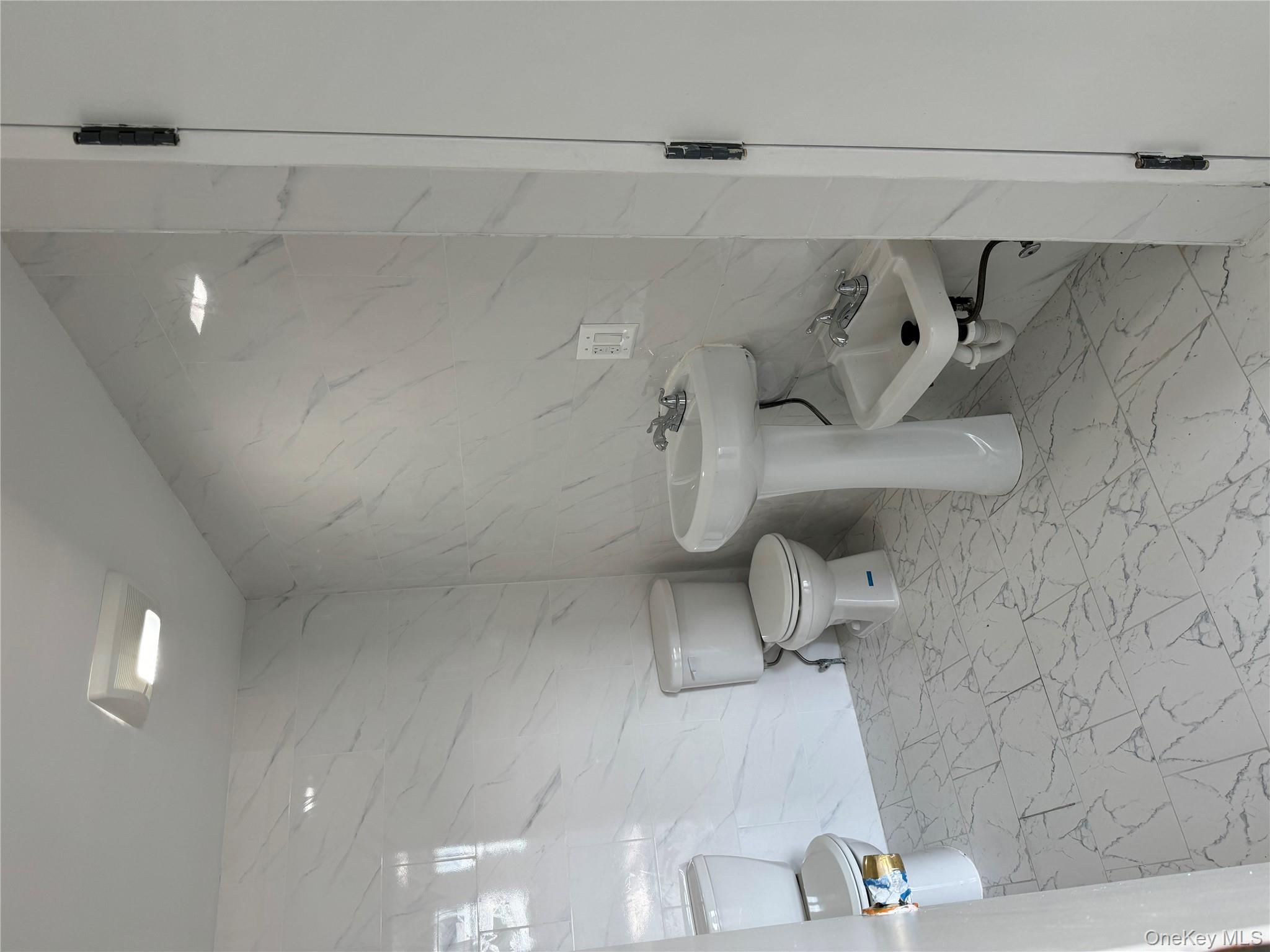 8866 Myrtle Avenue, Glendale, NY 11385