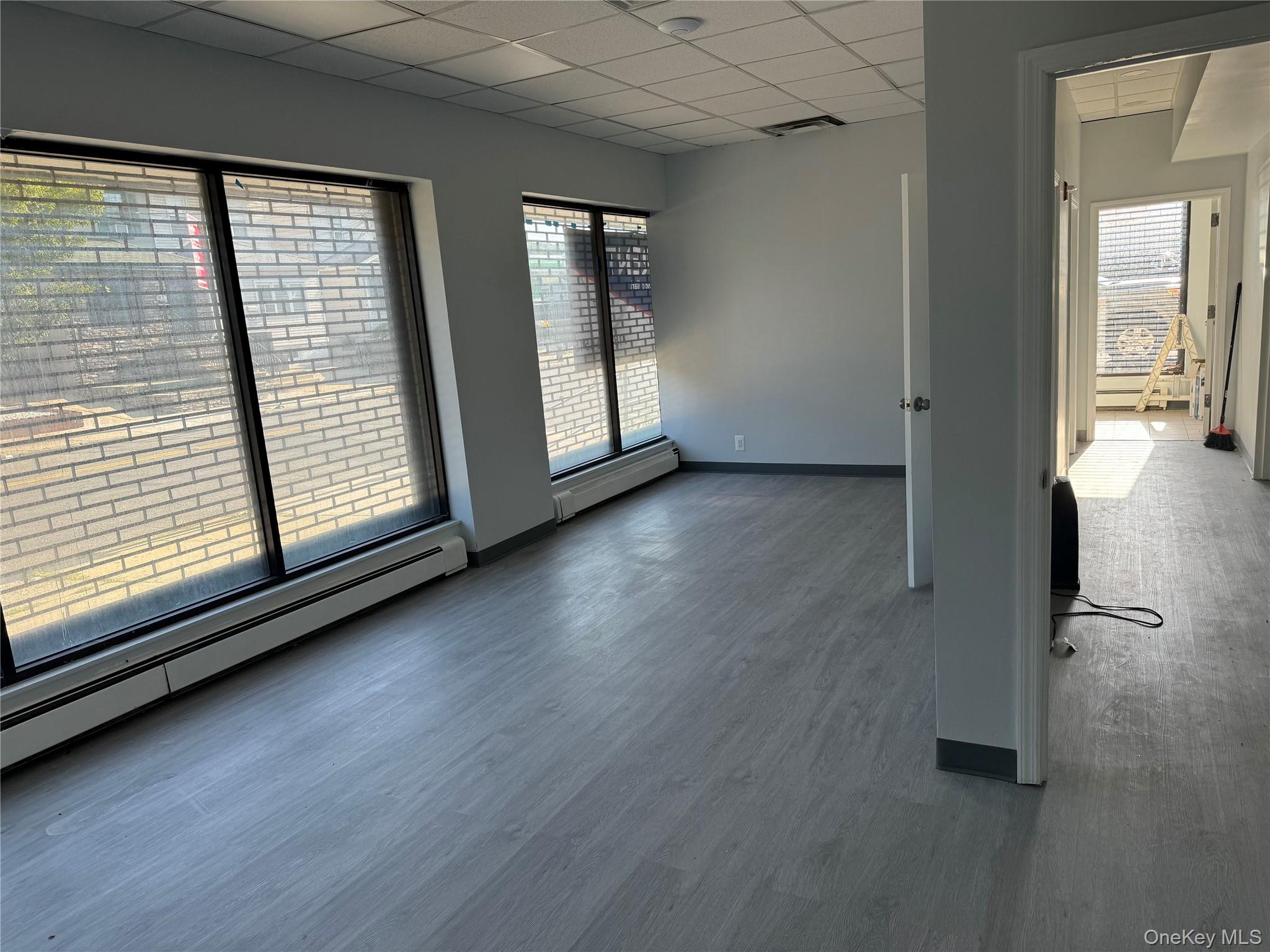 8866 Myrtle Avenue, Glendale, NY 11385