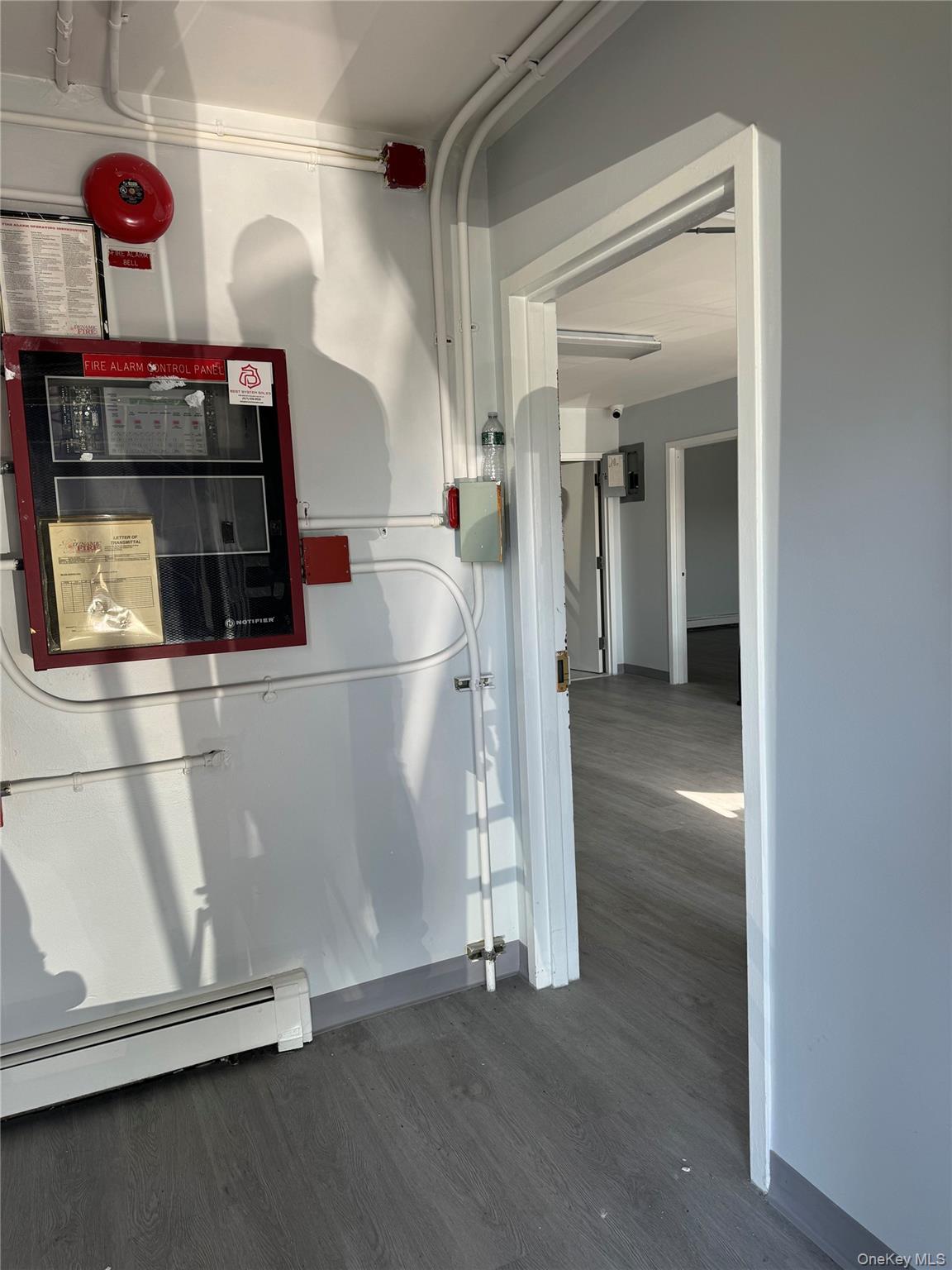 8866 Myrtle Avenue, Glendale, NY 11385