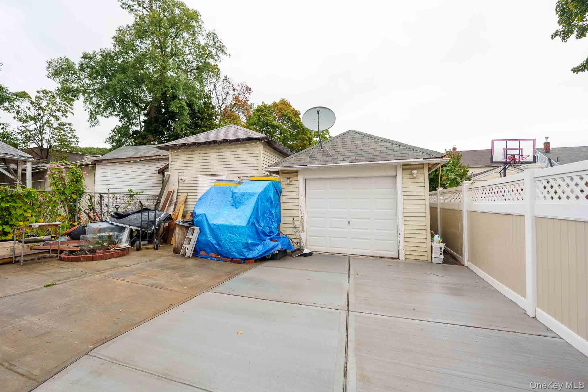 8821 Hollis Court Boulevard, Queens Village, NY 11427