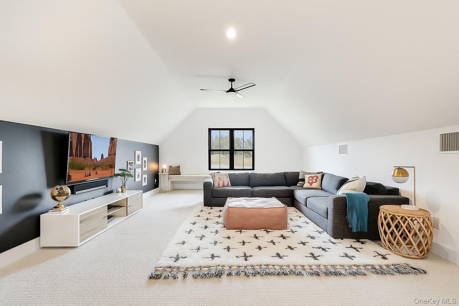 32 Fox Hollow Drive, Blooming Grove, NY 10914