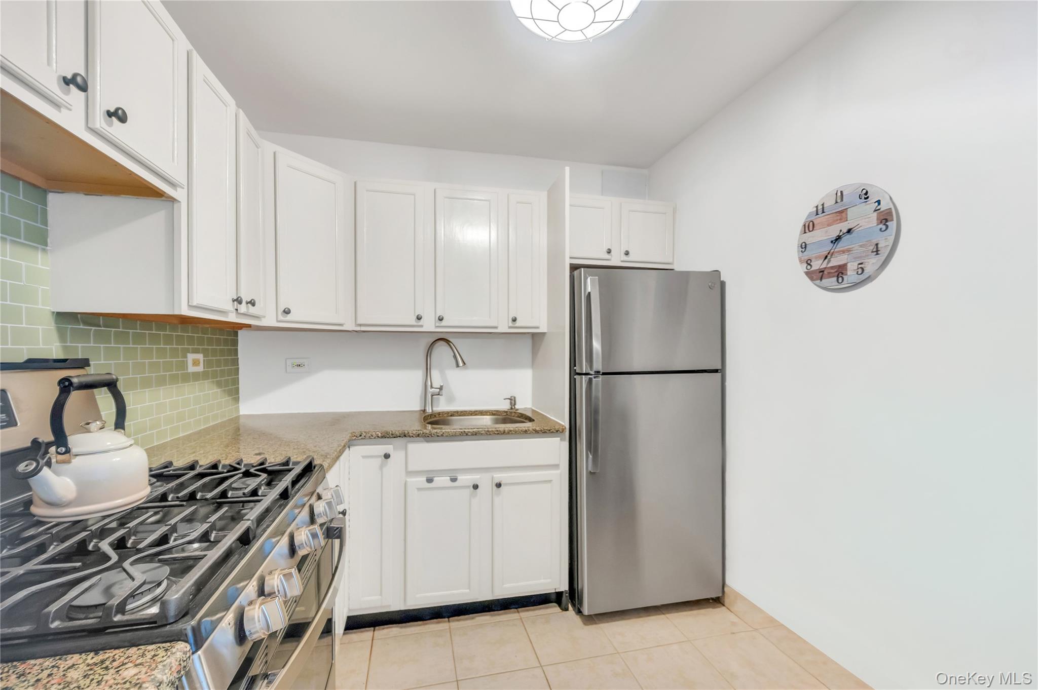 522 Shore Road # 3U, Long Beach, NY 11561