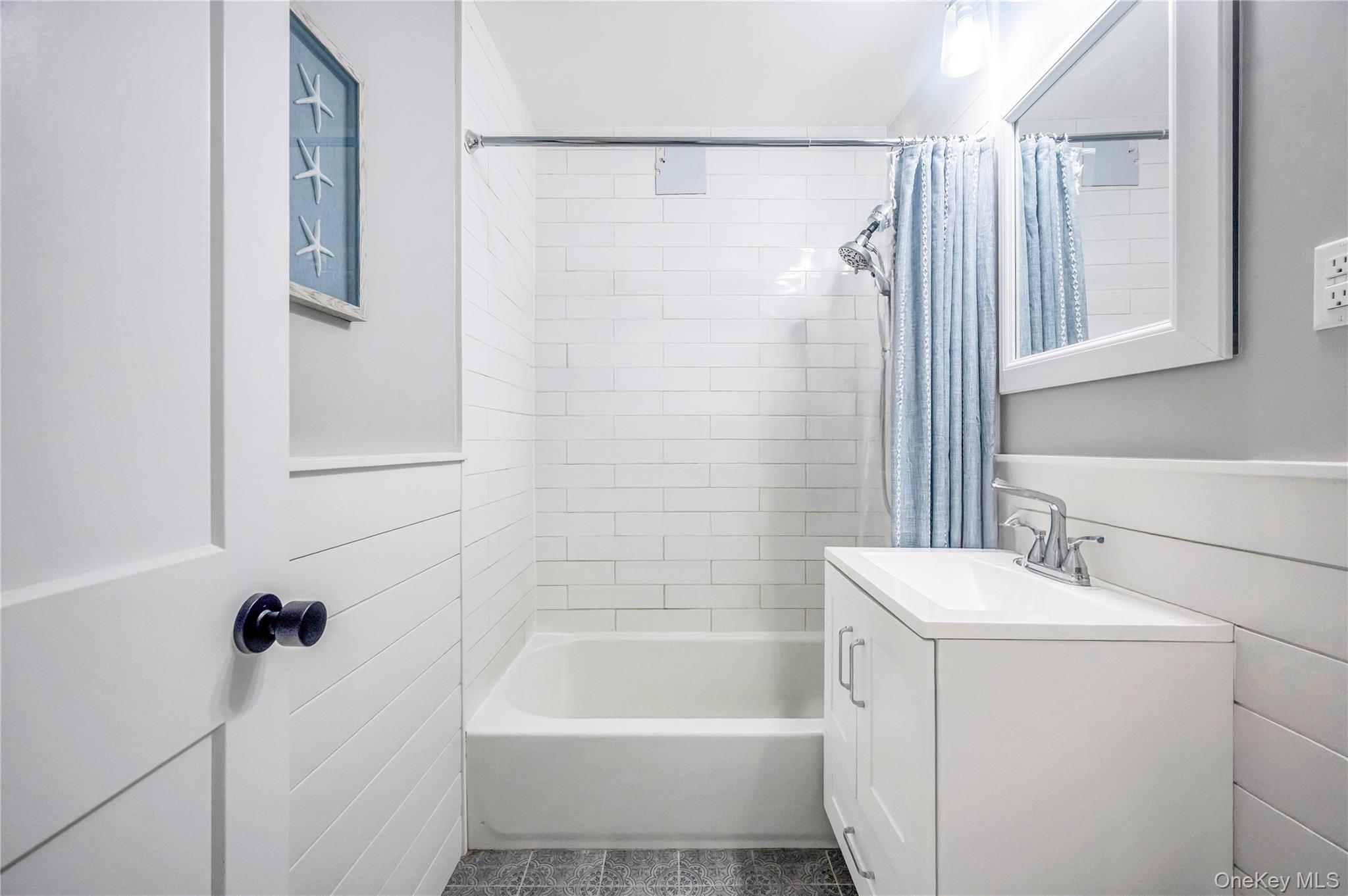 522 Shore Road # 3U, Long Beach, NY 11561