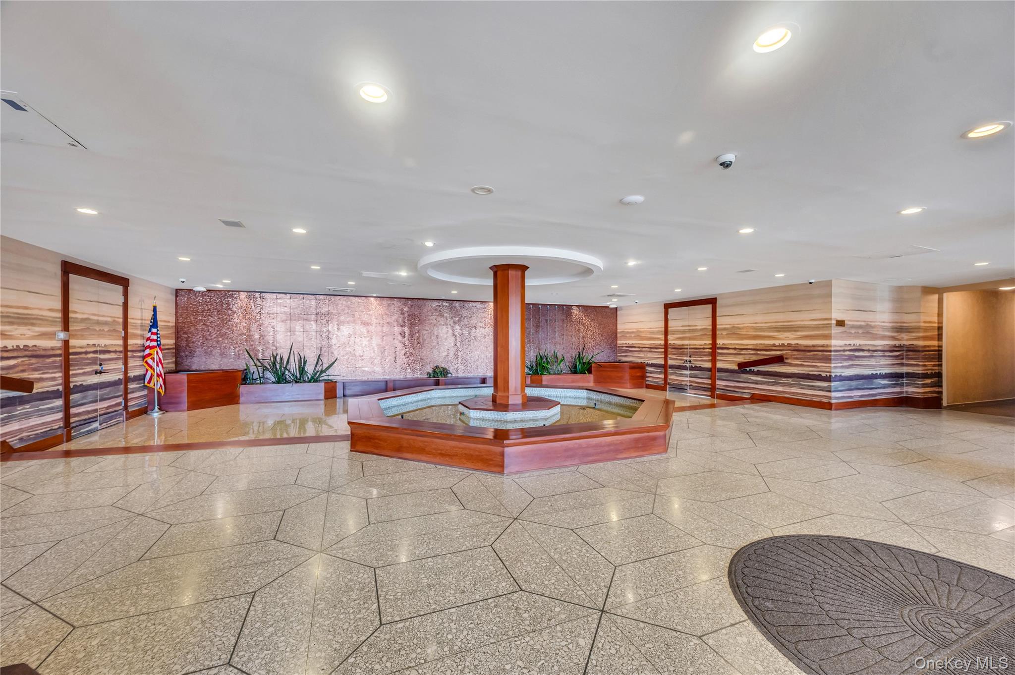 522 Shore Road # 3U, Long Beach, NY 11561