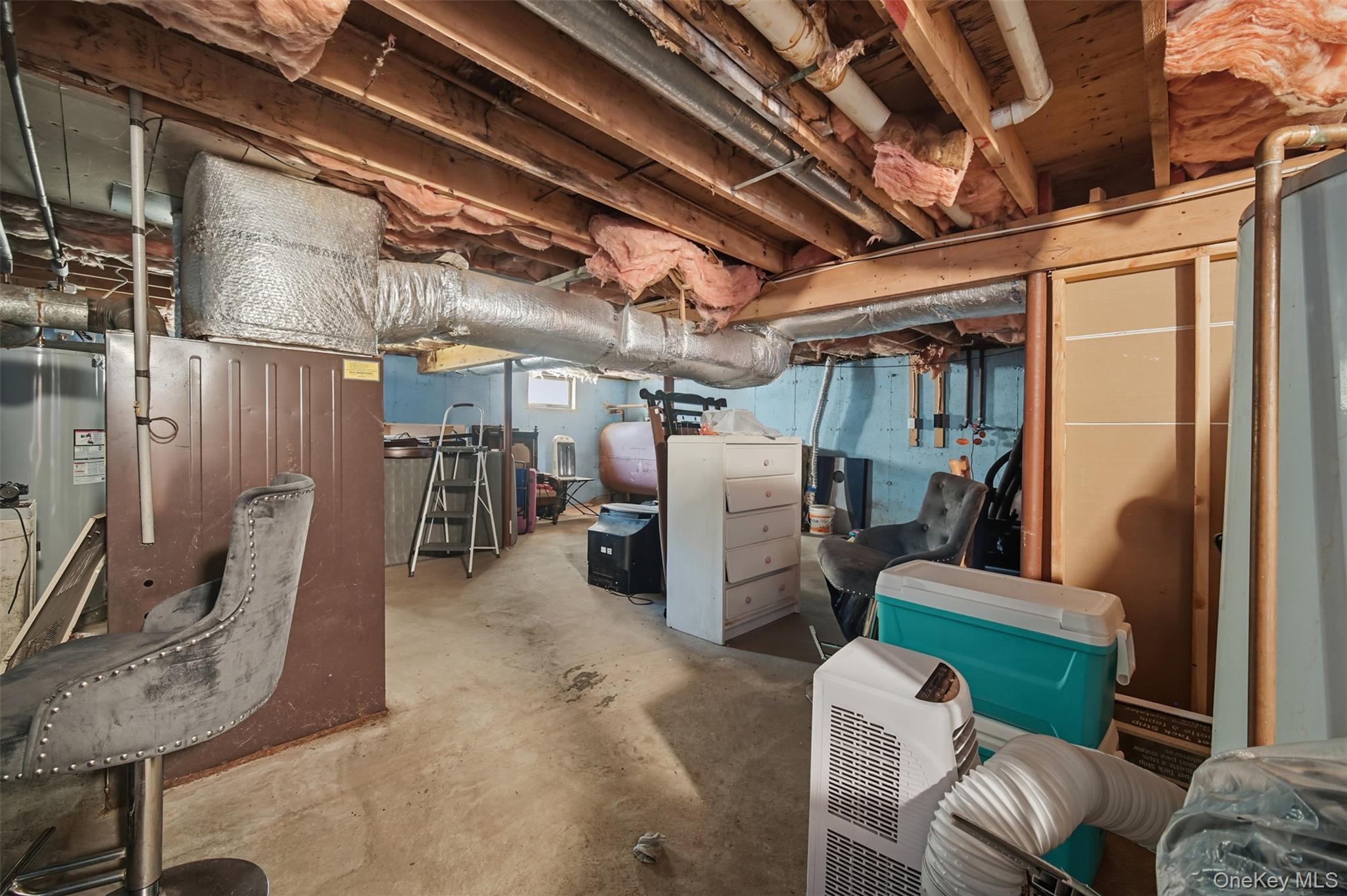 30 Fords Lane, Southampton, NY 11968