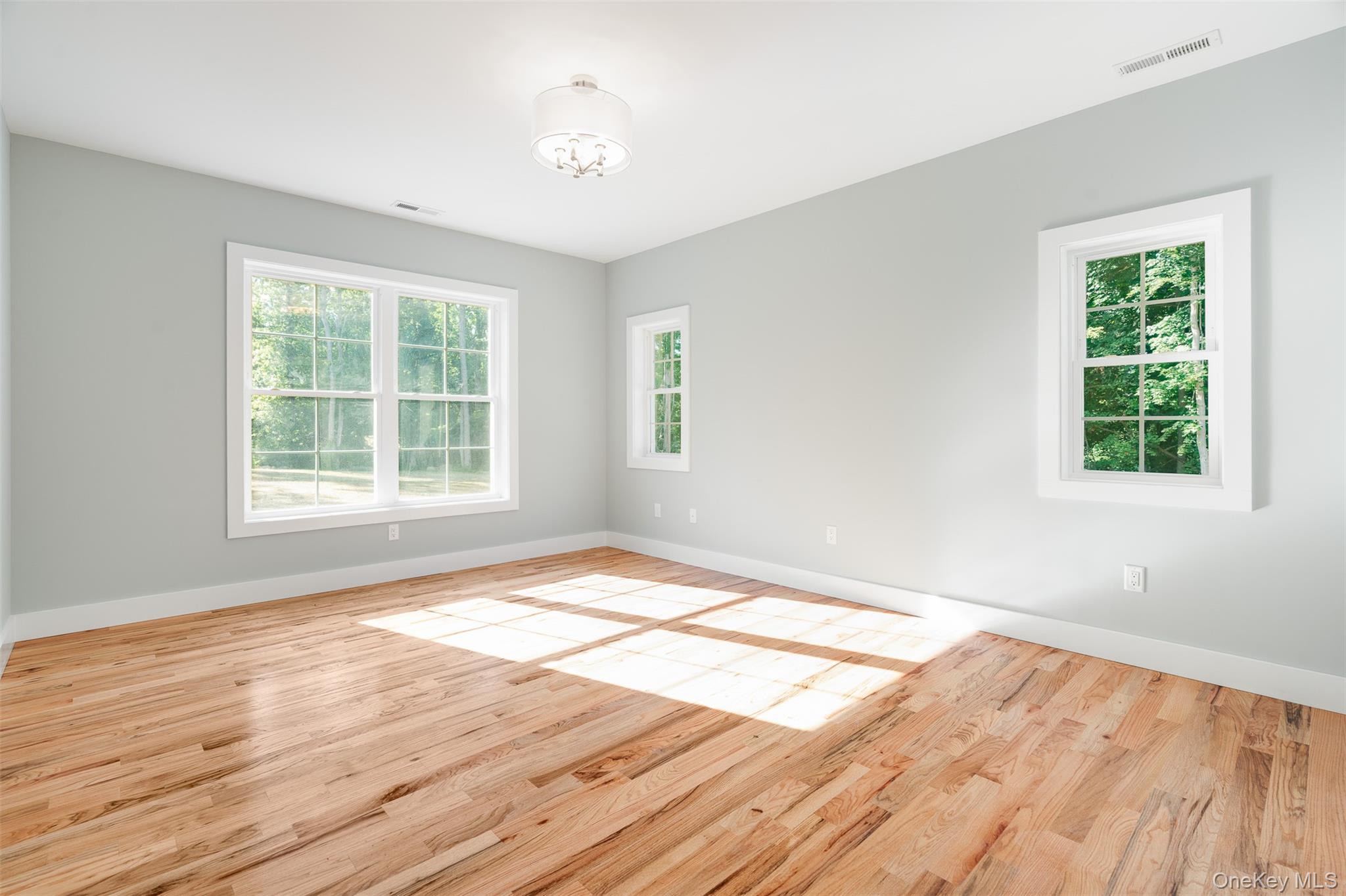 7 Bear Hollow Lane, Hyde Park, NY 12538