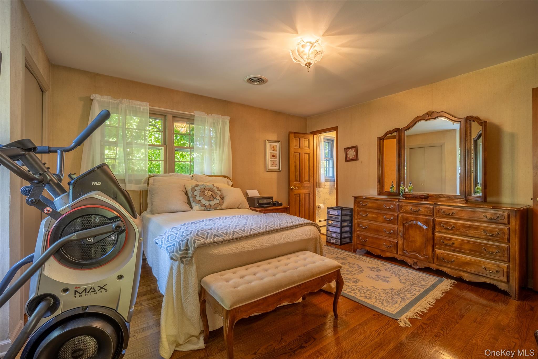 102 Stream Lane, Pleasant Valley, NY 12569