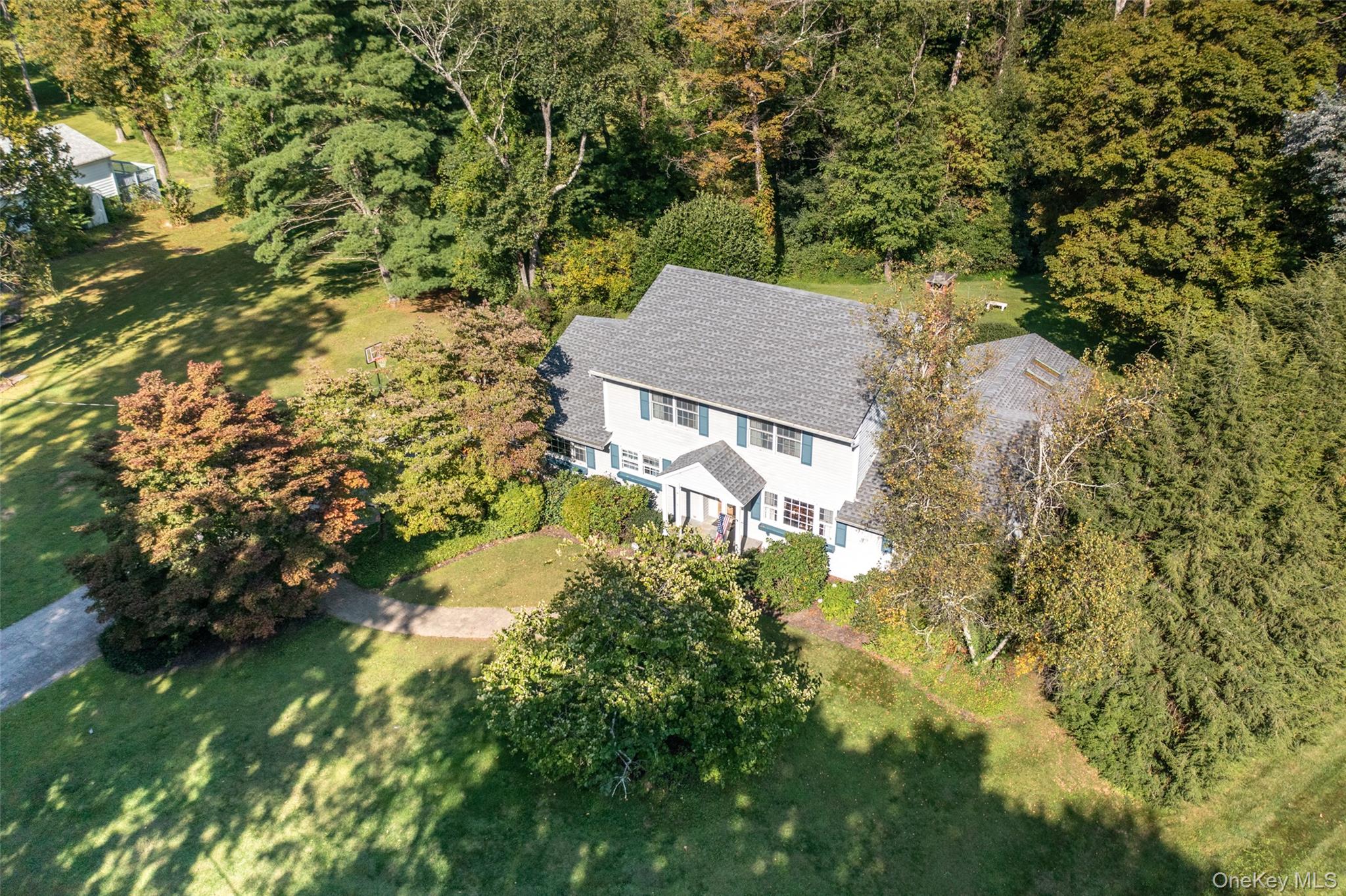 102 Stream Lane, Pleasant Valley, NY 12569