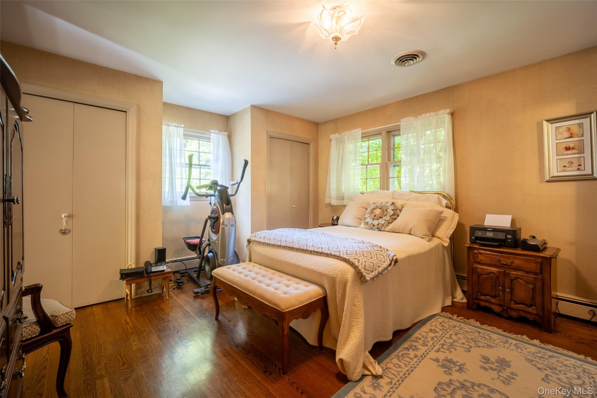 102 Stream Lane, Pleasant Valley, NY 12569