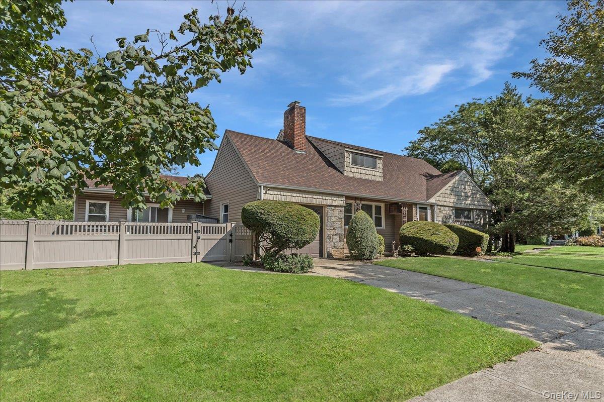 305 Crowell Street, Hempstead, NY 11550