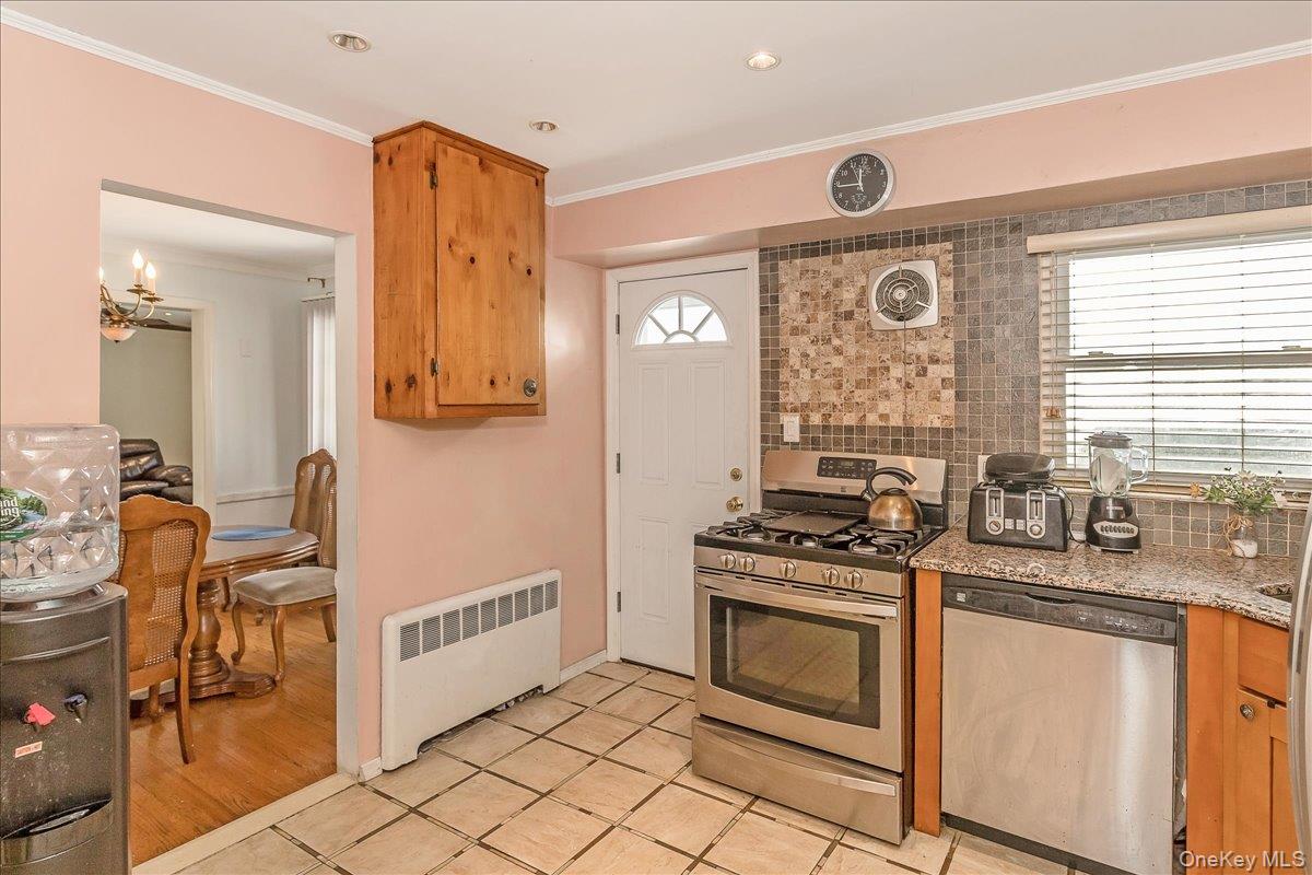 305 Crowell Street, Hempstead, NY 11550