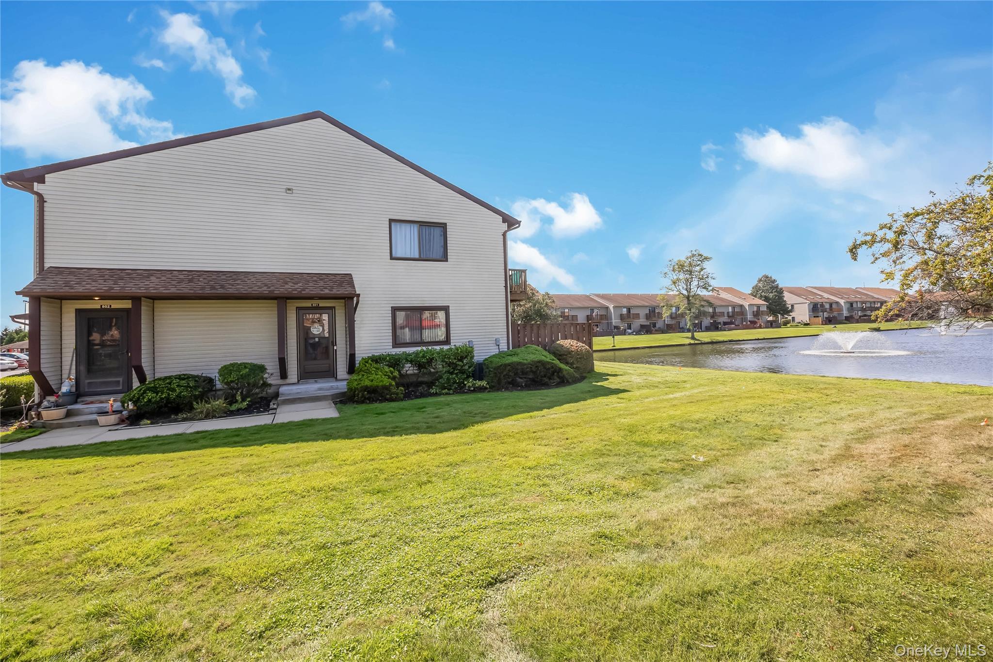 100 Daly Boulevard # 801, Oceanside, NY 11572