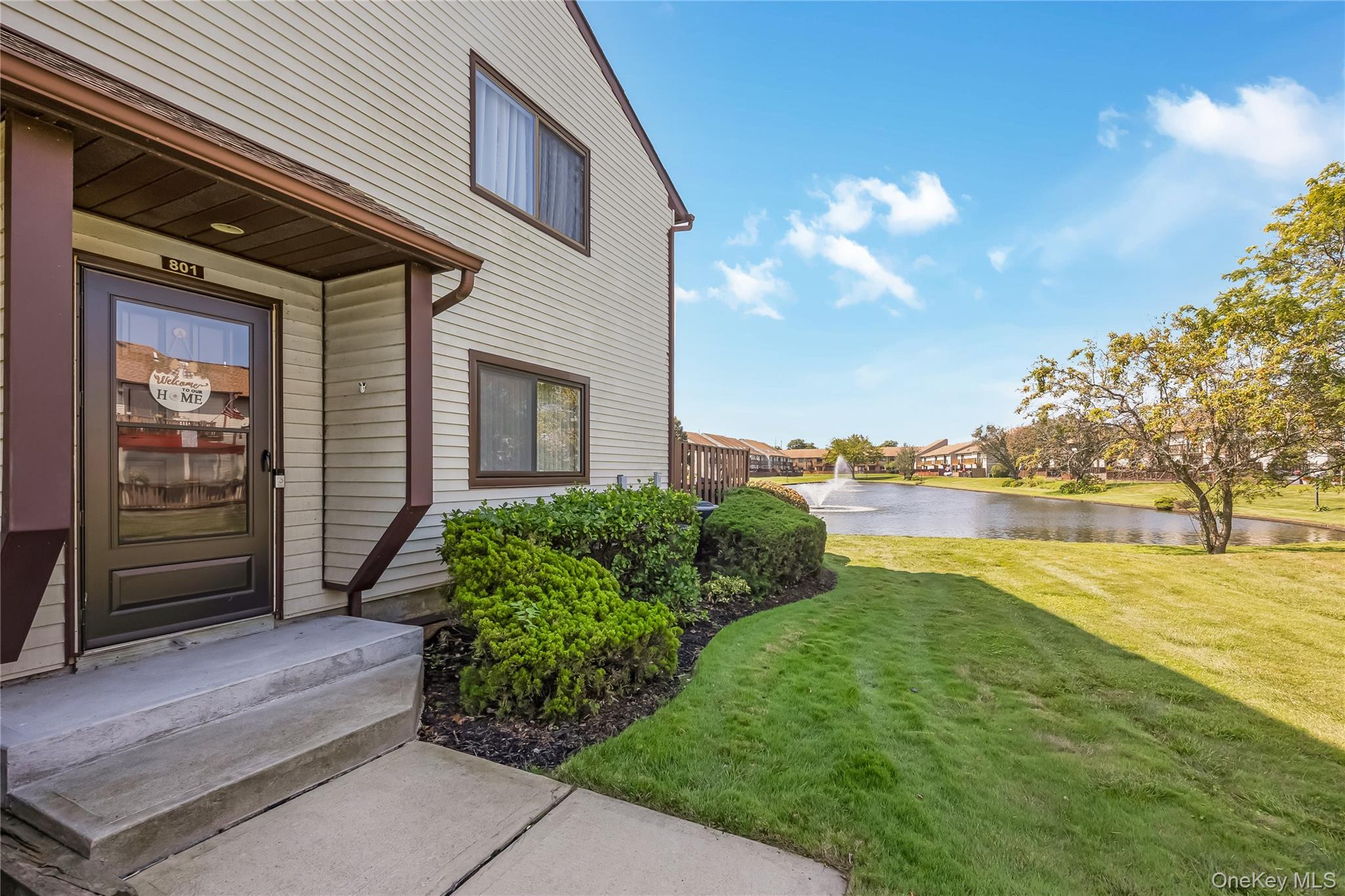 100 Daly Boulevard # 801, Oceanside, NY 11572