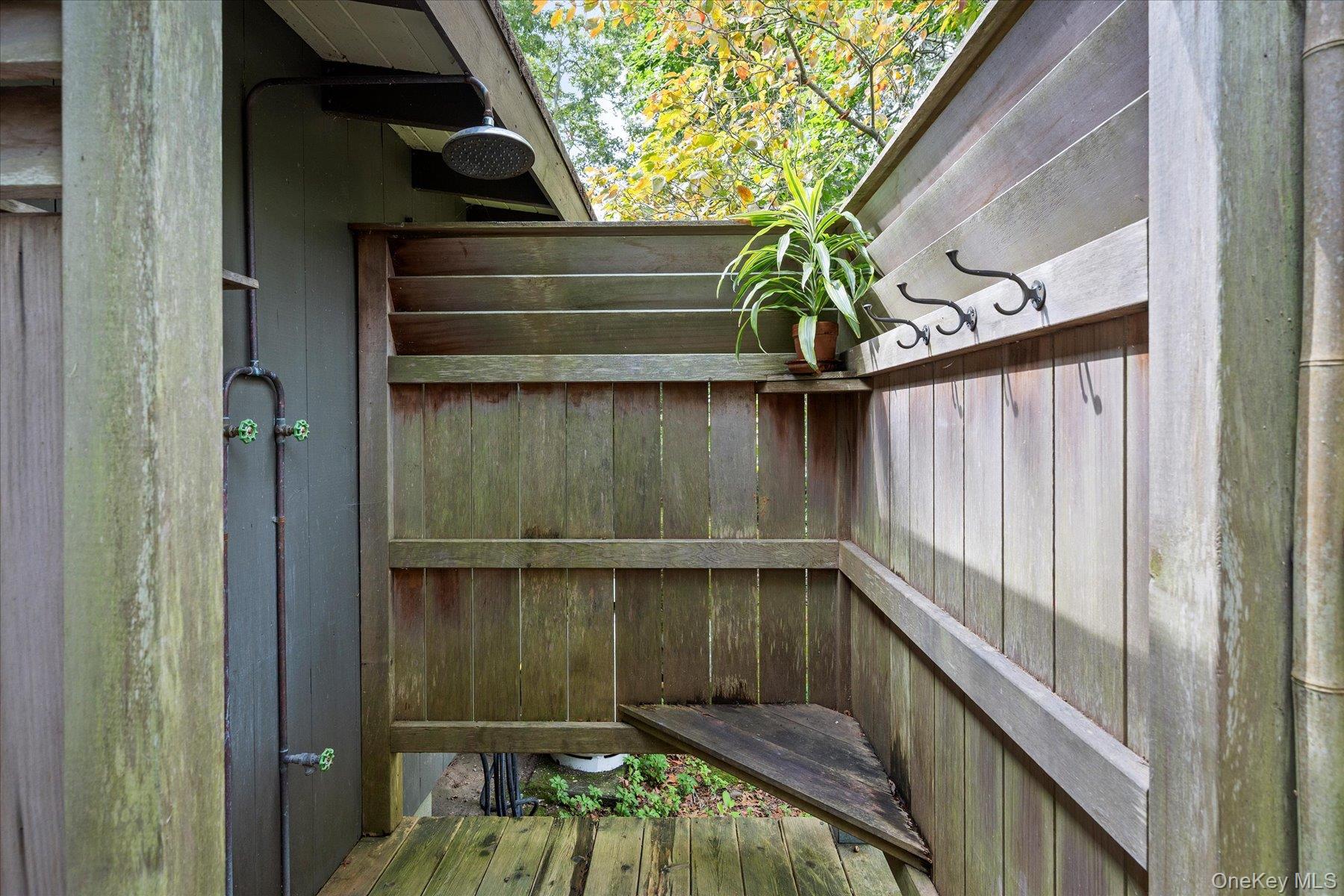 46 Flaggy Hole Road, East Hampton, NY 11937