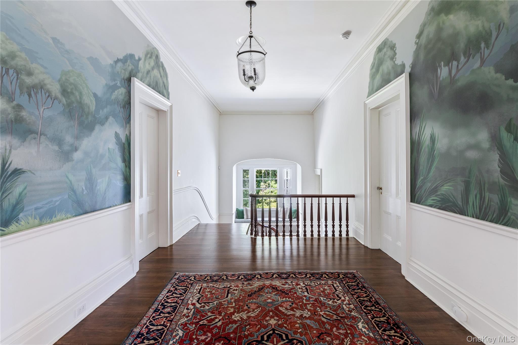 145 Oyster Bay Road, Locust Valley, NY 11560