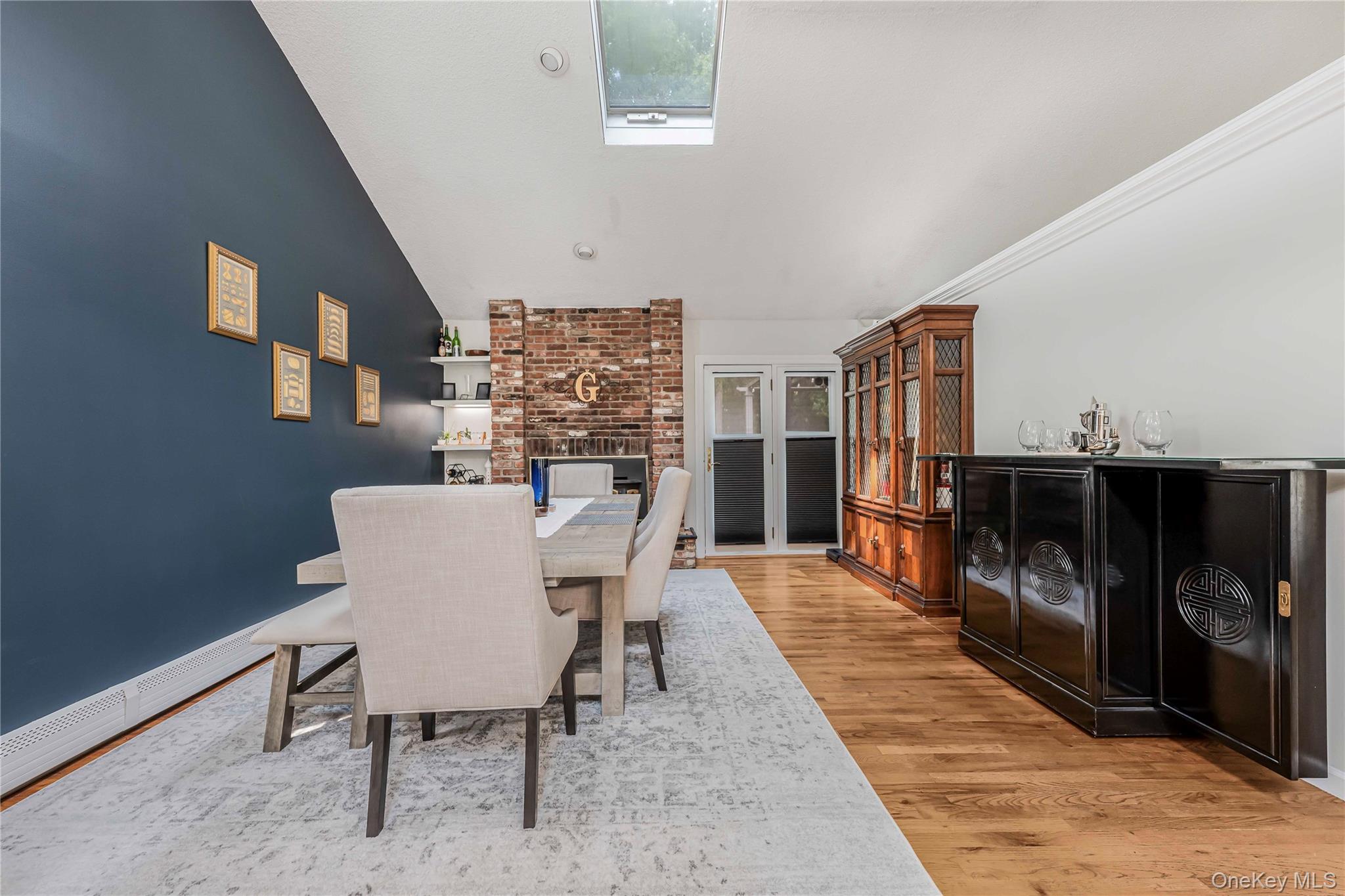 1 Clark Street, Smithtown, NY 11787