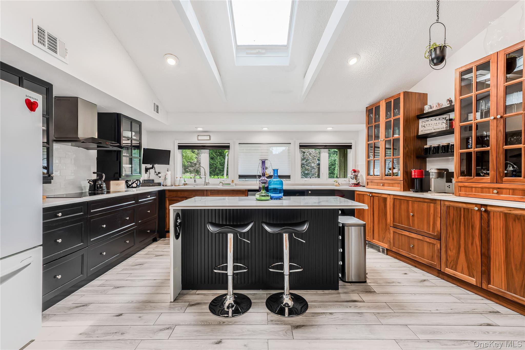 1 Clark Street, Smithtown, NY 11787