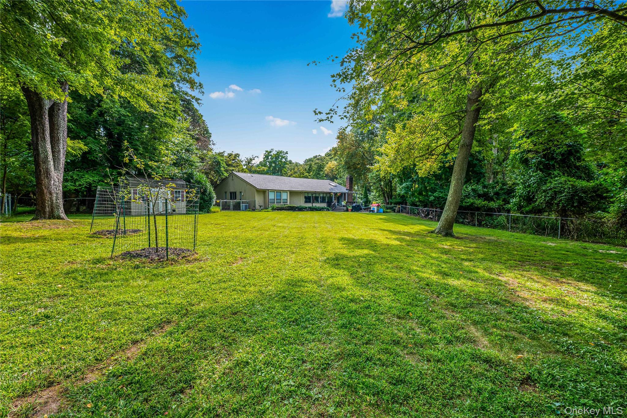 1 Clark Street, Smithtown, NY 11787