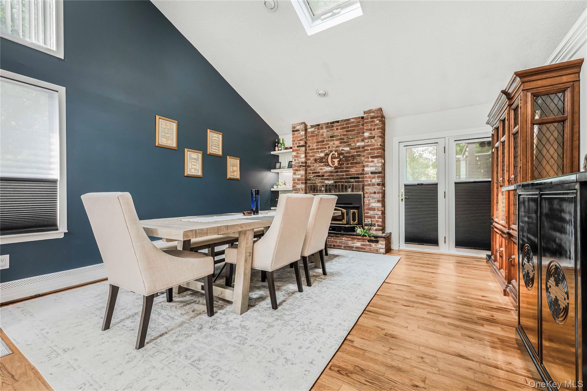 1 Clark Street, Smithtown, NY 11787