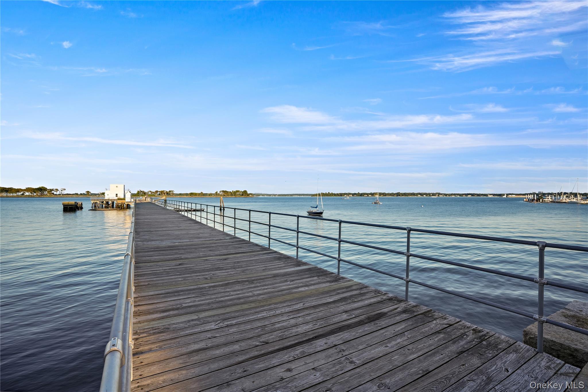 21 Deepwater Way, Bronx, NY 10464