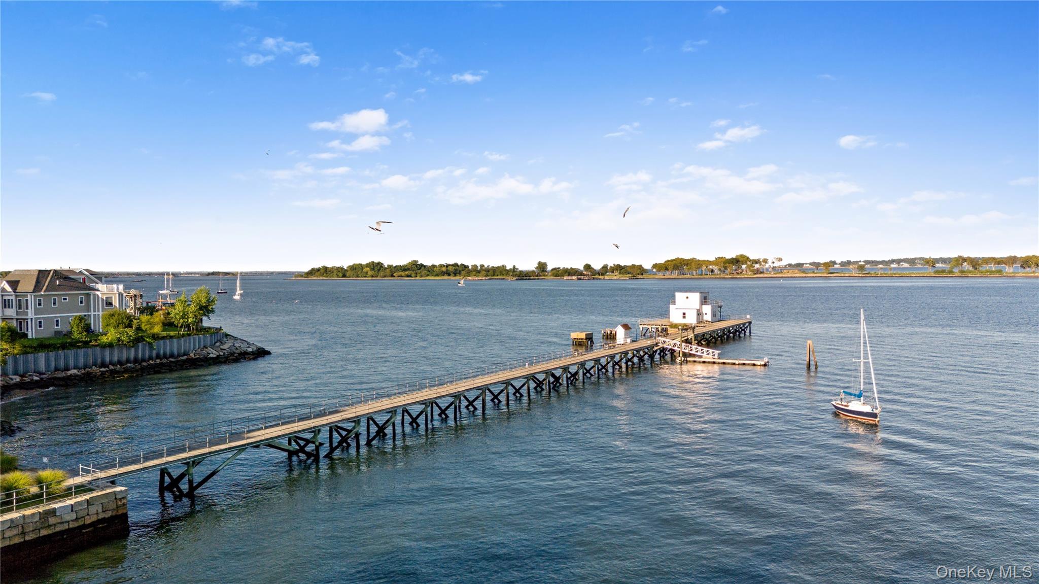 21 Deepwater Way, Bronx, NY 10464