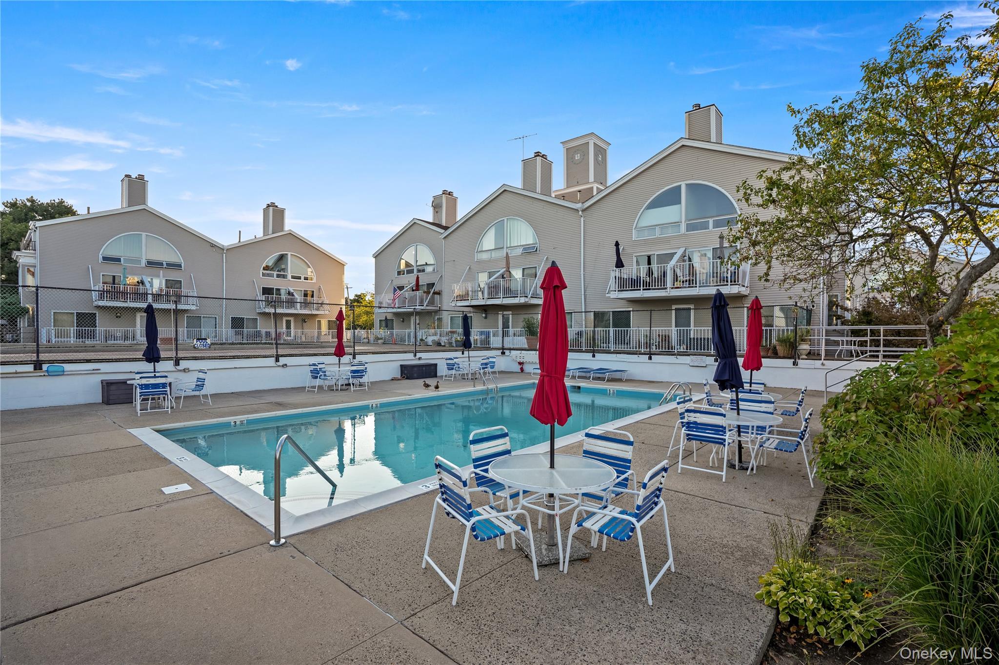 21 Deepwater Way, Bronx, NY 10464