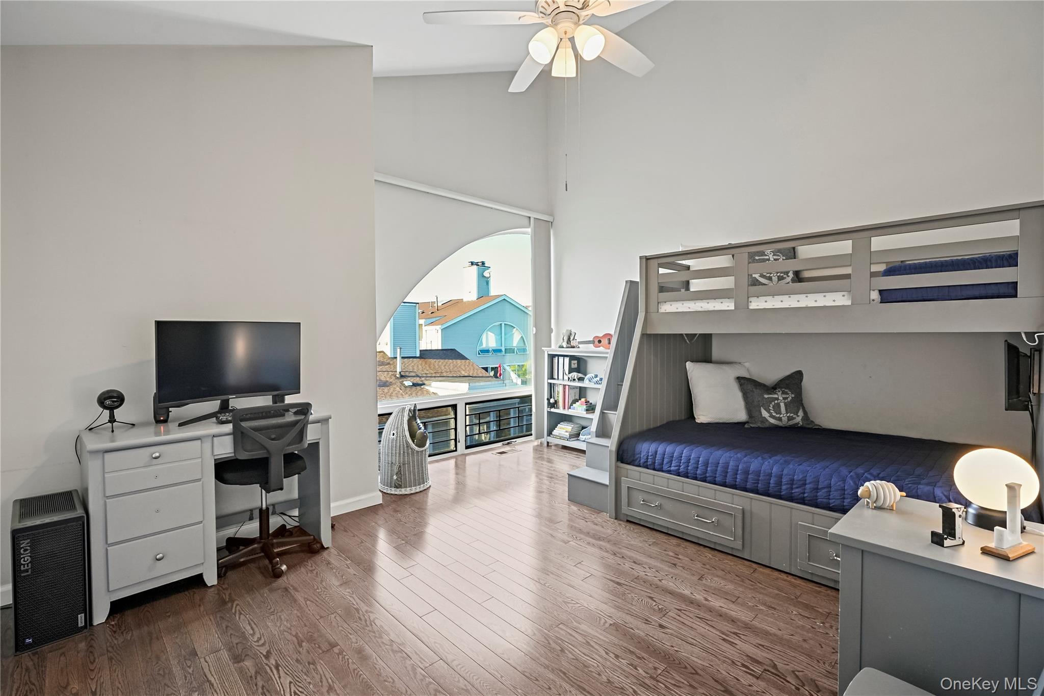 21 Deepwater Way, Bronx, NY 10464