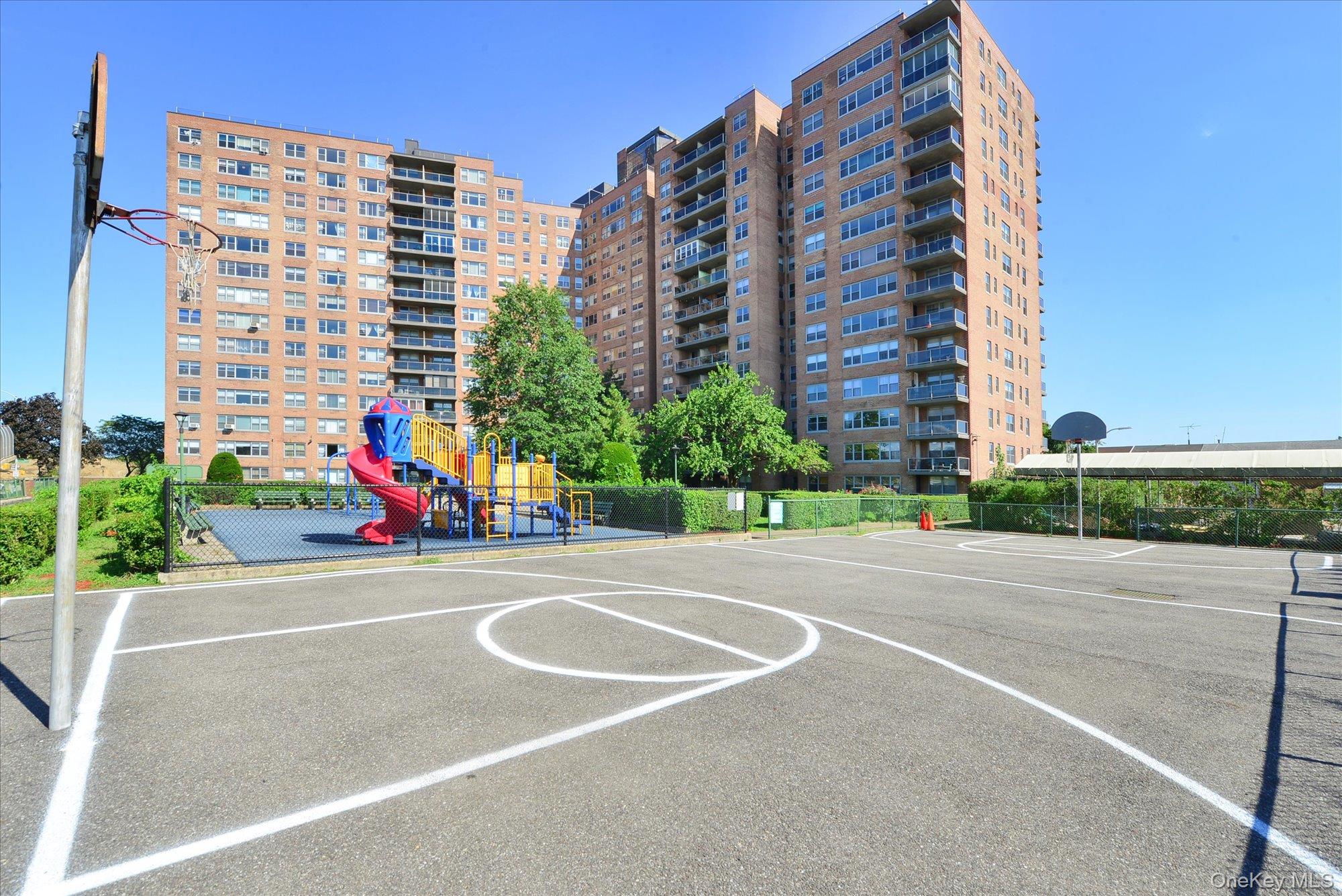 61-20 Grand Central Parkway # C207, Forest Hills, NY 11375