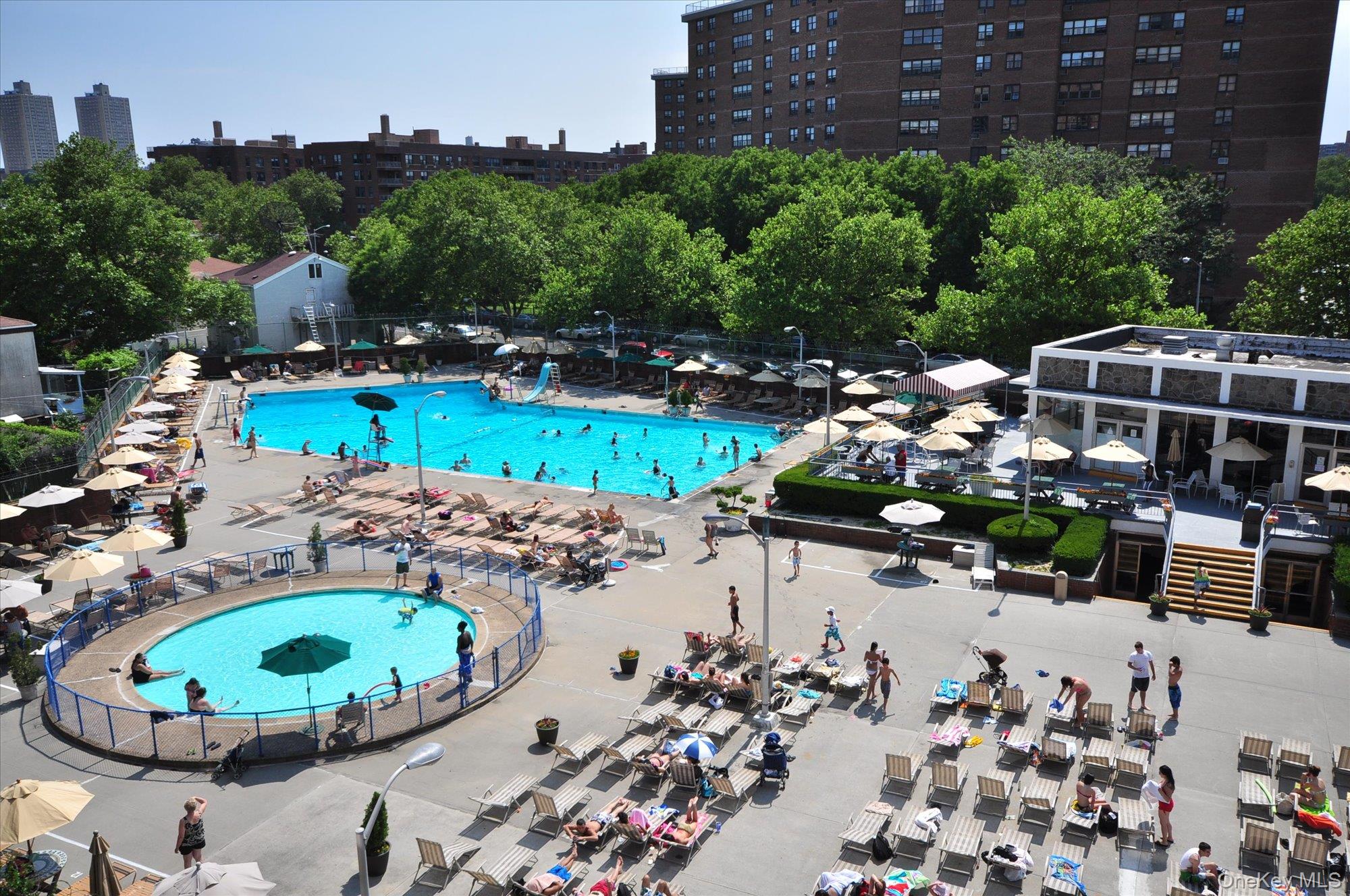 61-20 Grand Central Parkway # C207, Forest Hills, NY 11375