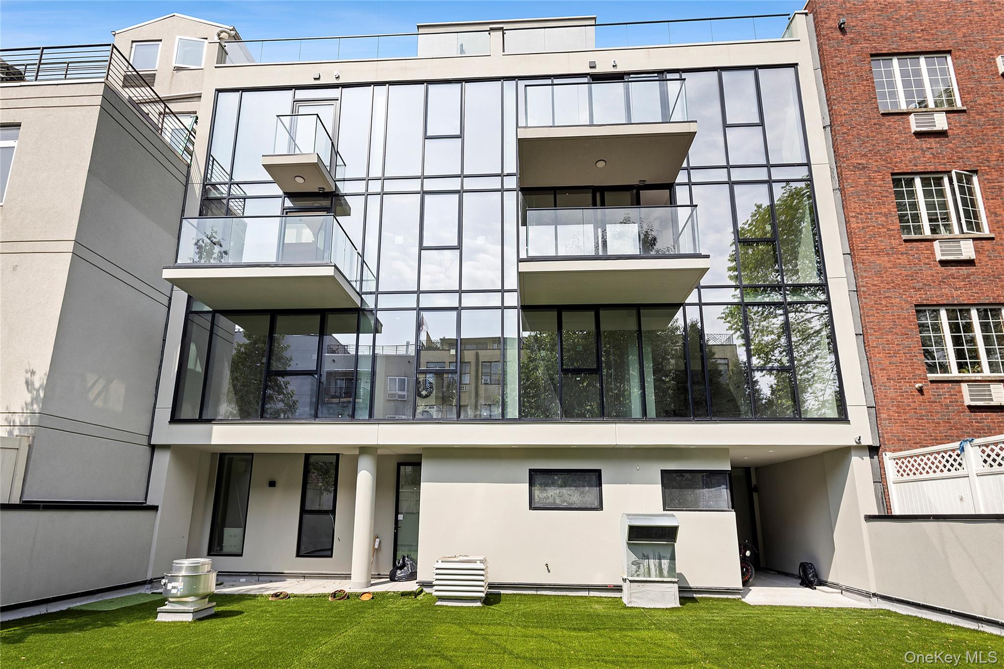 20 Monitor Street, Brooklyn, NY 11222