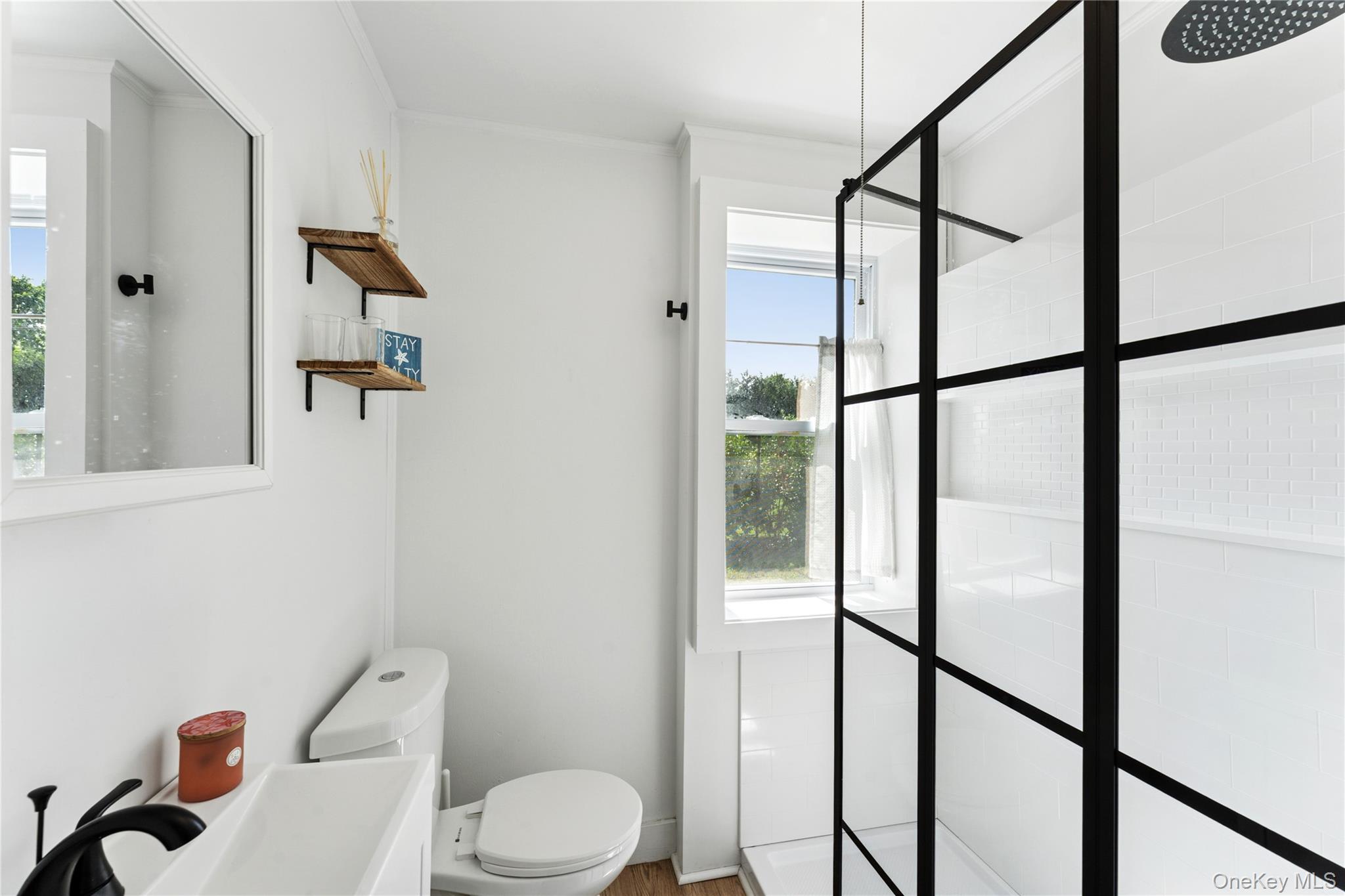 36 Lamb Avenue, Quogue, NY 11959