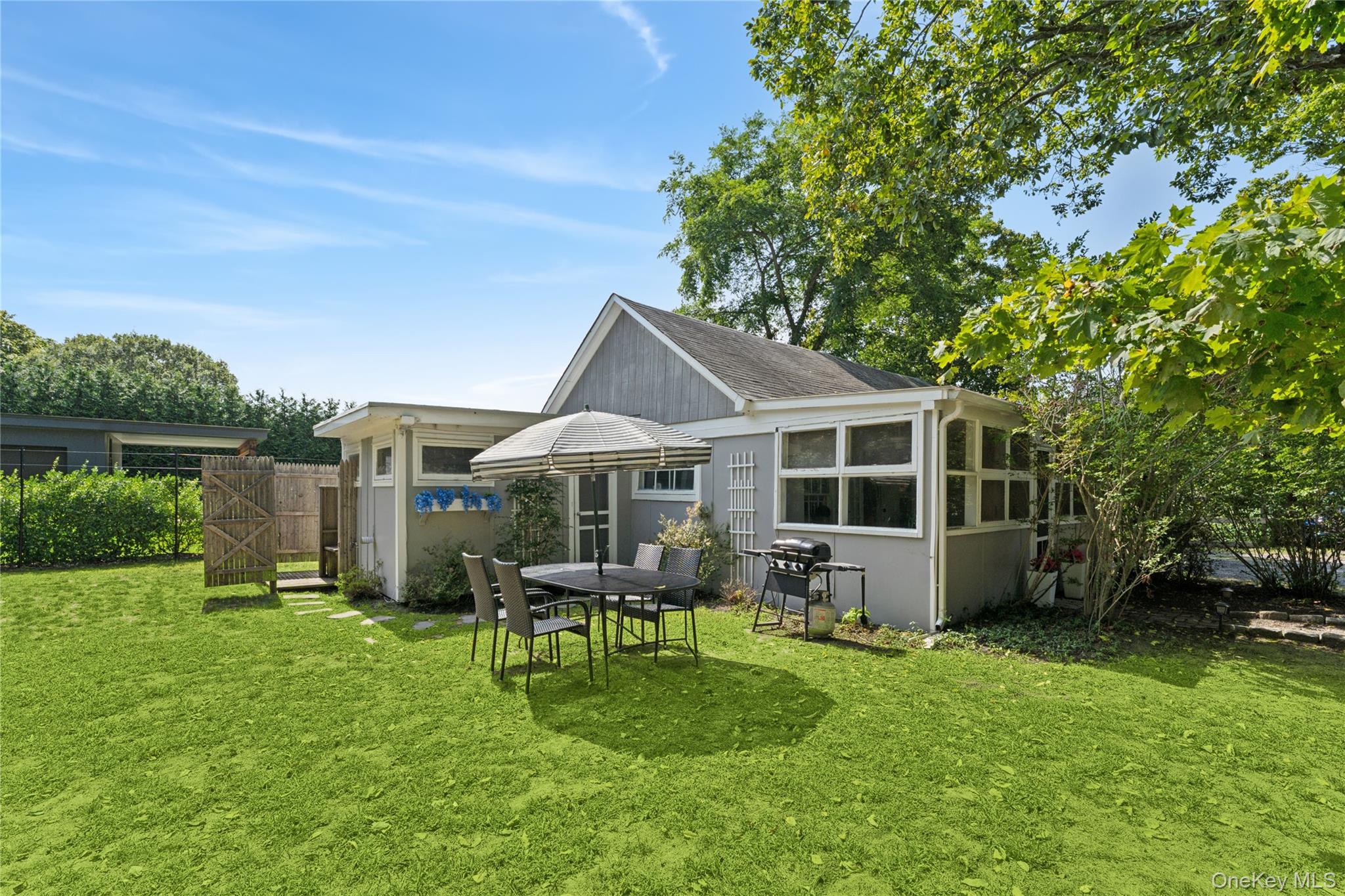 36 Lamb Avenue, Quogue, NY 11959